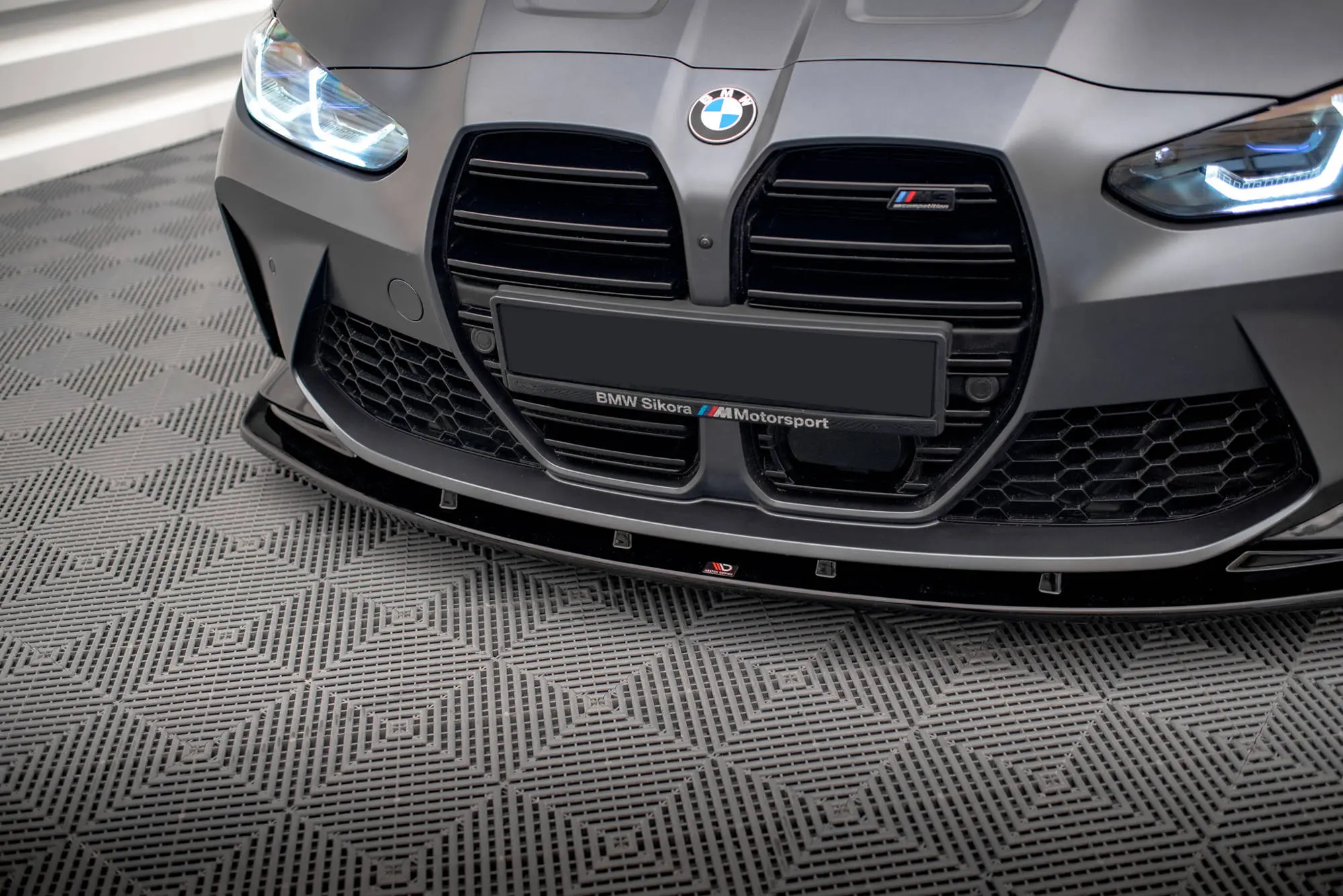 Frontspoiler BMW M4 (G82) 2021-> / BMW M3 (G80) 2021-> | V.1 Glossy Black Edition – bilde 4