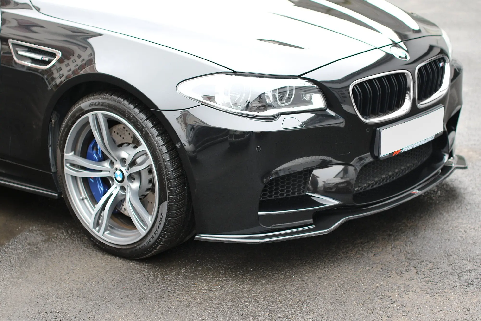 Frontspoiler BMW M5 F10/F11 2010 - 2017 Image 1