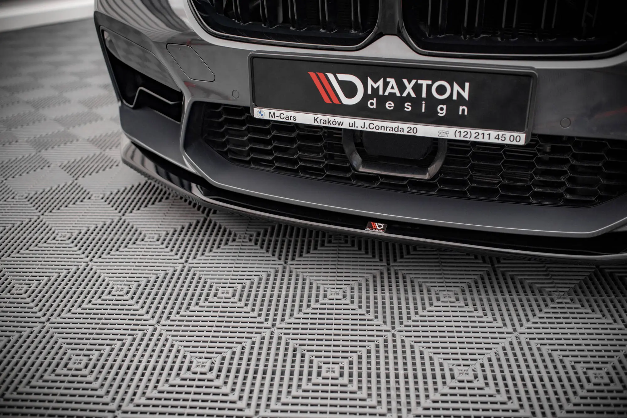 Frontspoiler BMW M5 (F90) Facelift 2020-> | V.3 Glossy Black Edition – bilde 3