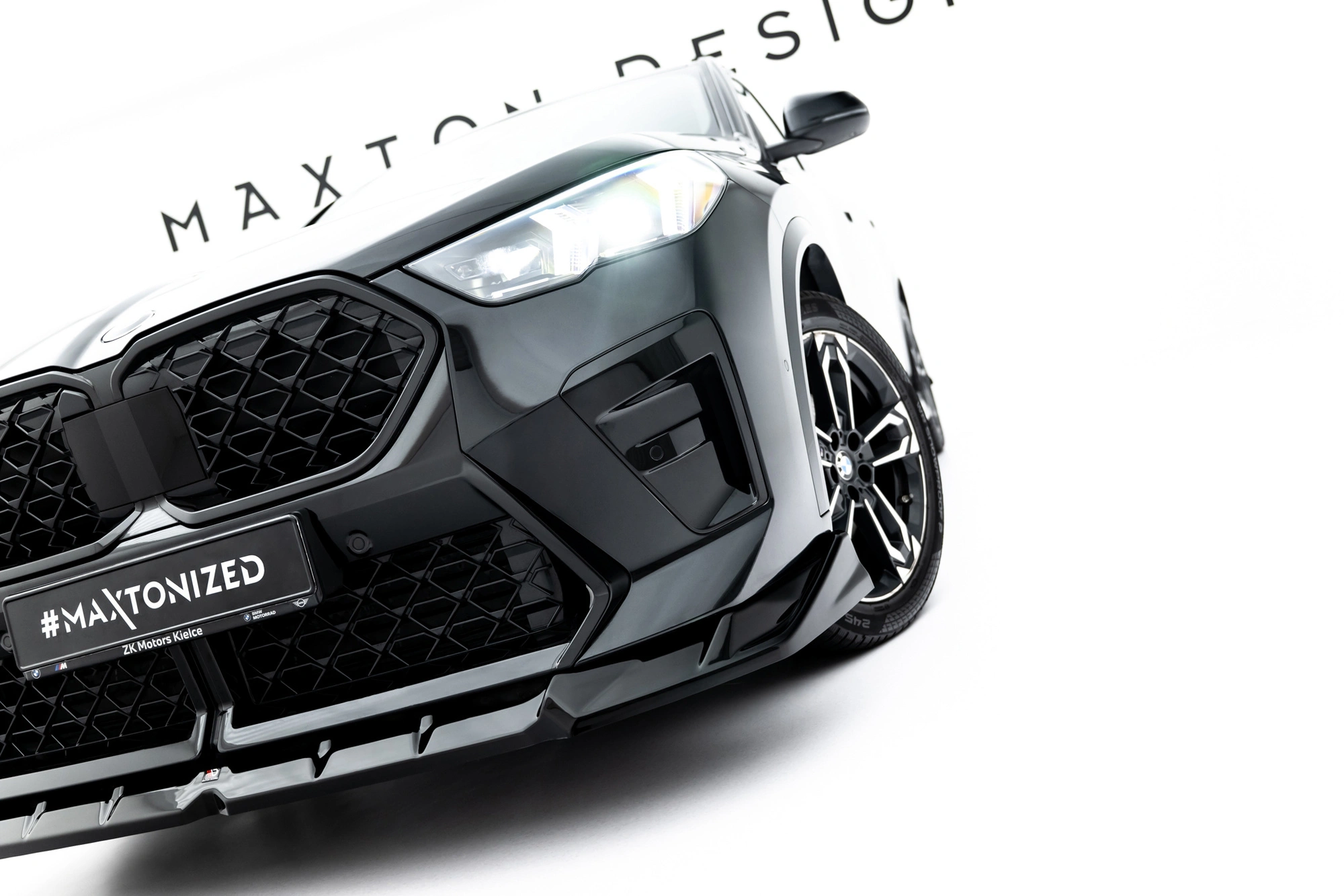 Frontspoiler BMW X2 / iX2 (U10) M-Pack 2023 -> | Glossy Black Edition – bilde 3