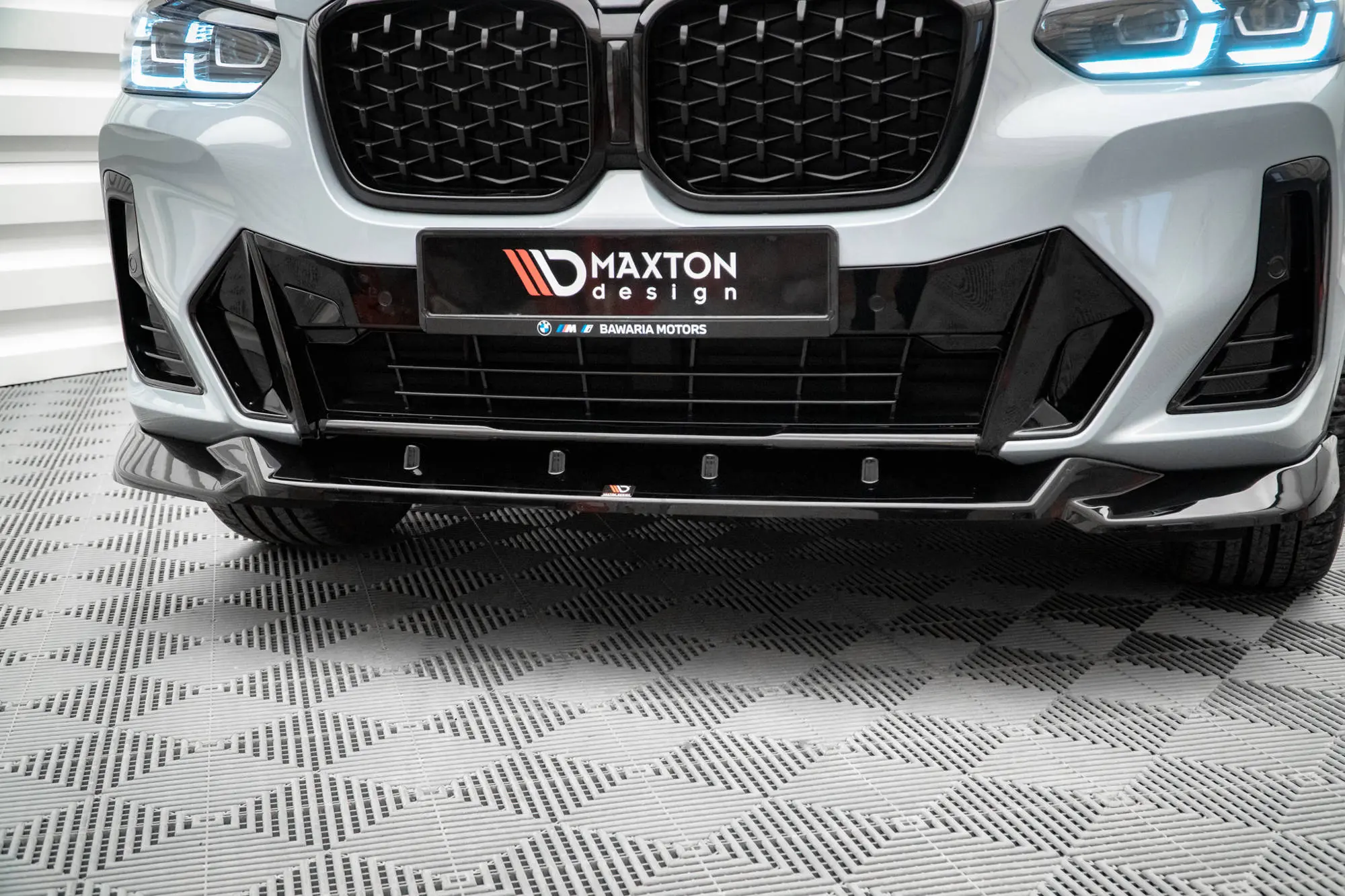 Frontspoiler BMW X4 (G02) M-Pakke Facelift 2021 - 2025 | V.2 Glossy Black Edition