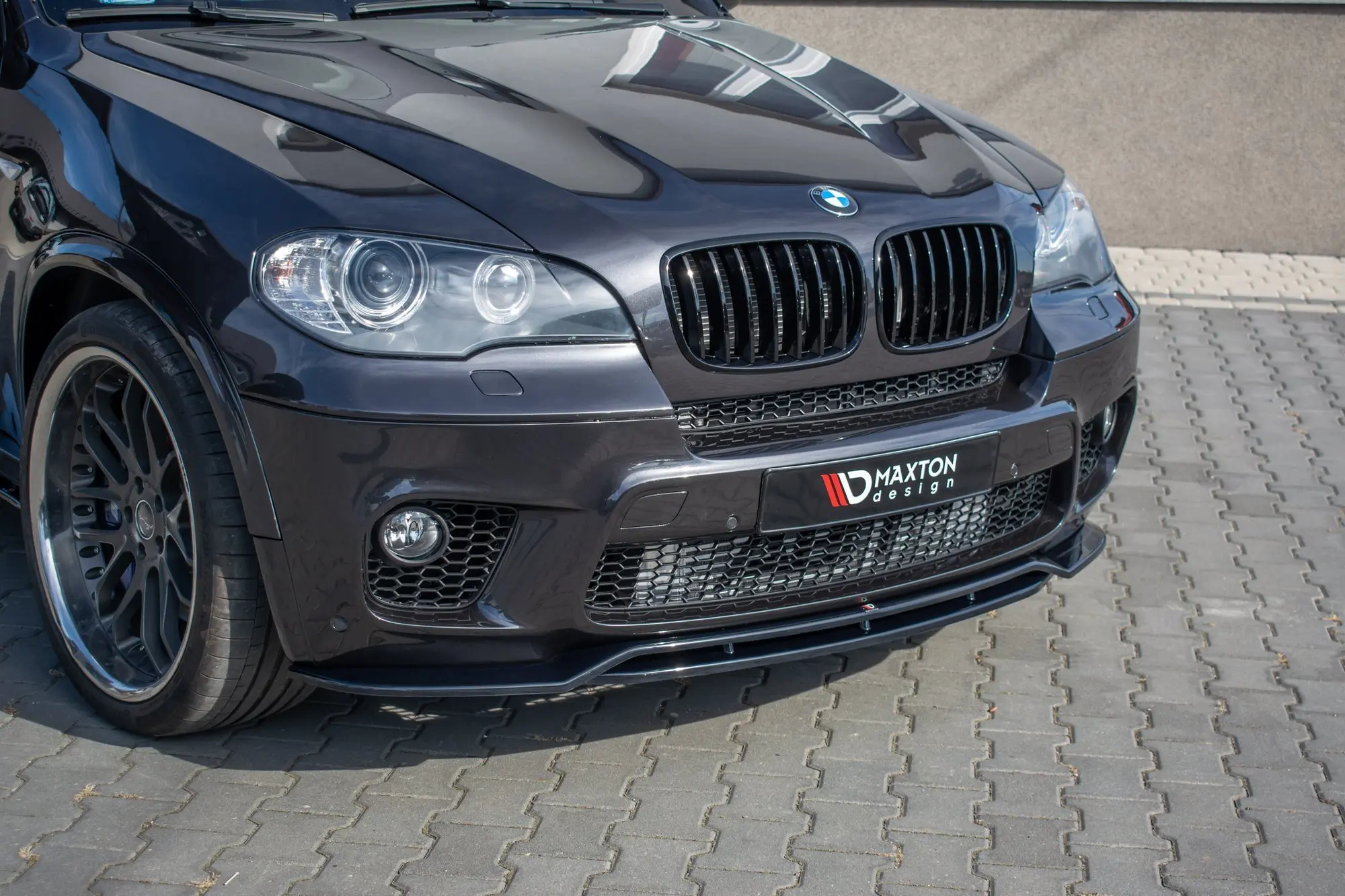 Frontspoiler BMW X5 (E70) M-Pakke Facelift 2010 - 2013 | Glossy Black Edition – bilde 4
