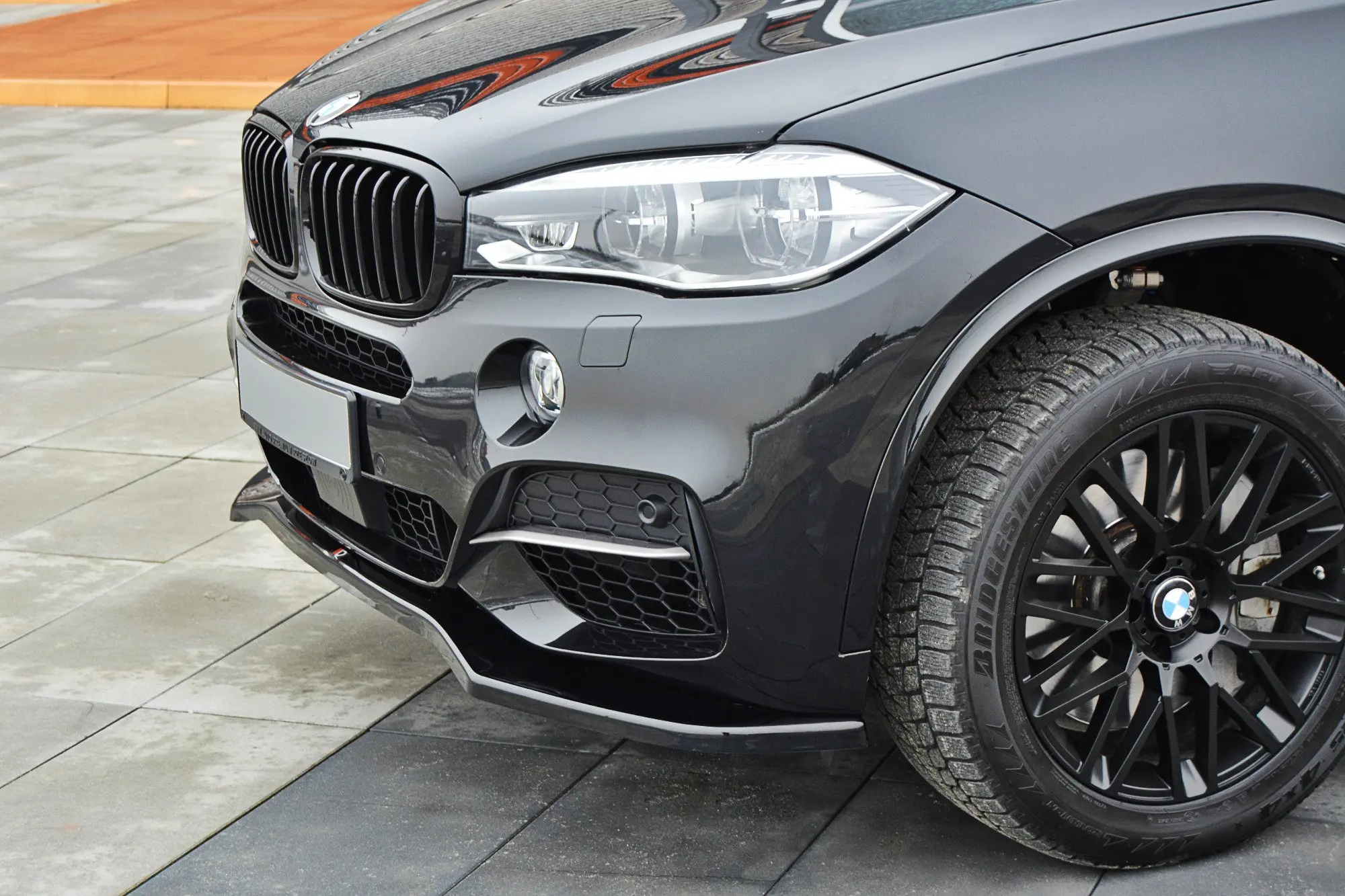 Frontspoiler BMW X5 (F15) M-Pakke 2013 - 2018 | Glossy Black Edition Image 4