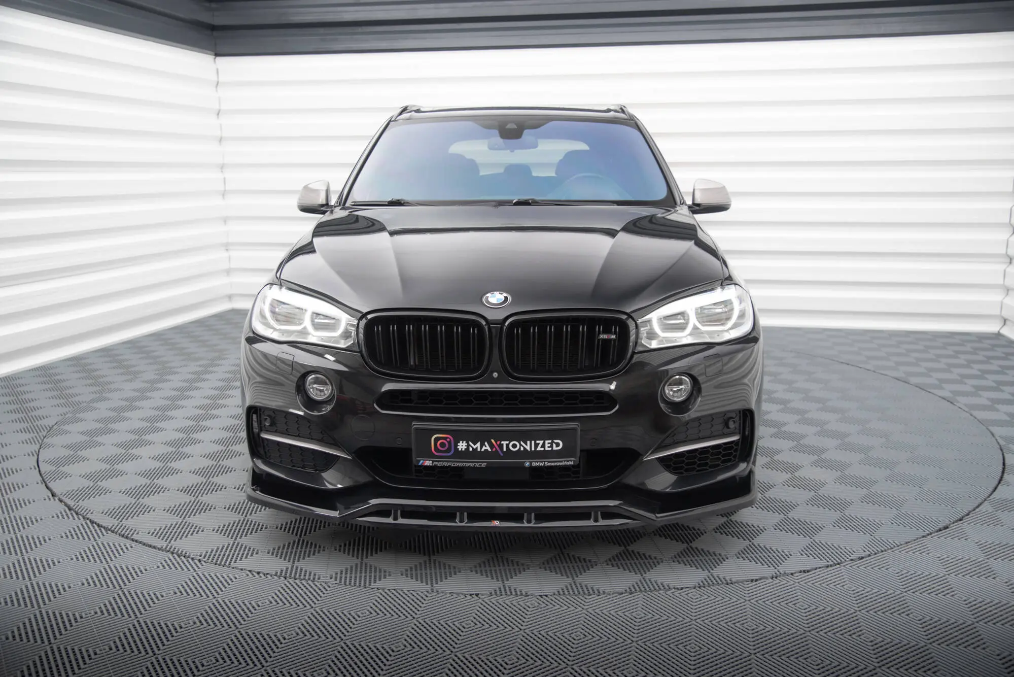 Frontspoiler BMW X5 (F15) M-Pakke 2013 - 2018 | V.3 Glossy Black Edition – bilde 3