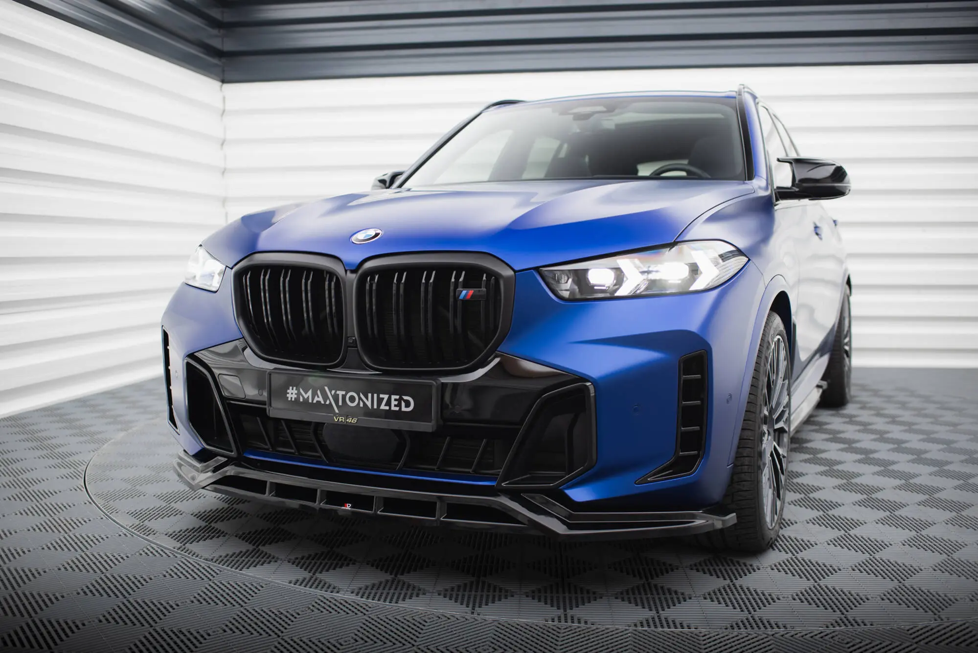 Frontspoiler BMW X5 (G05) M-Pakke Facelift 2023 -> | V.1 Glossy Black Edition