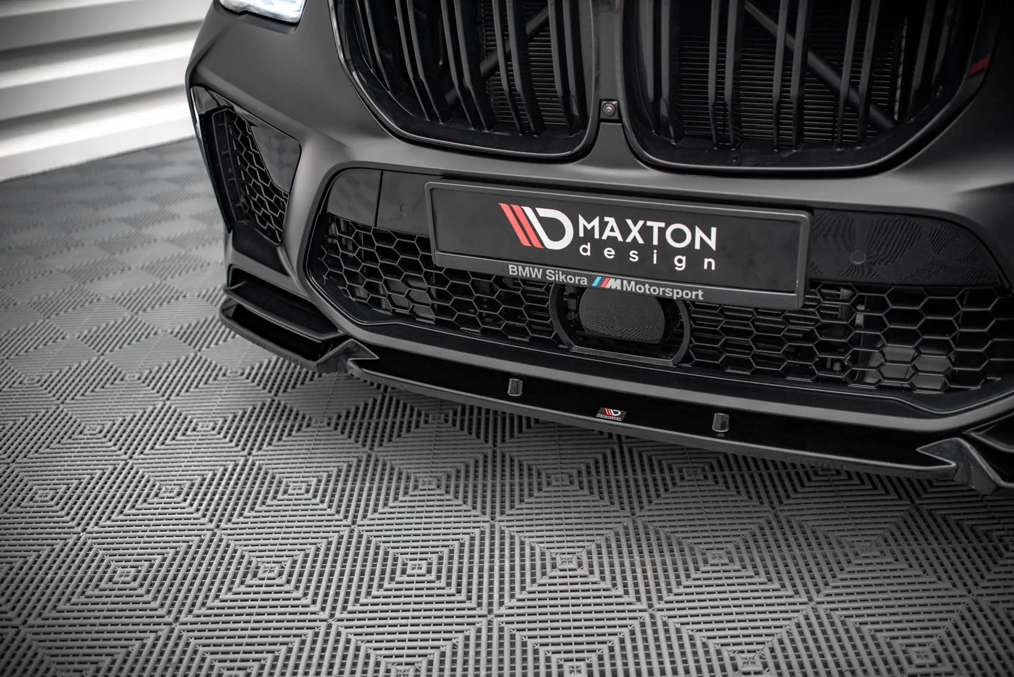 Frontspoiler BMW X5 M (F95) 2018 -> | V.1 Glossy Black Edition
