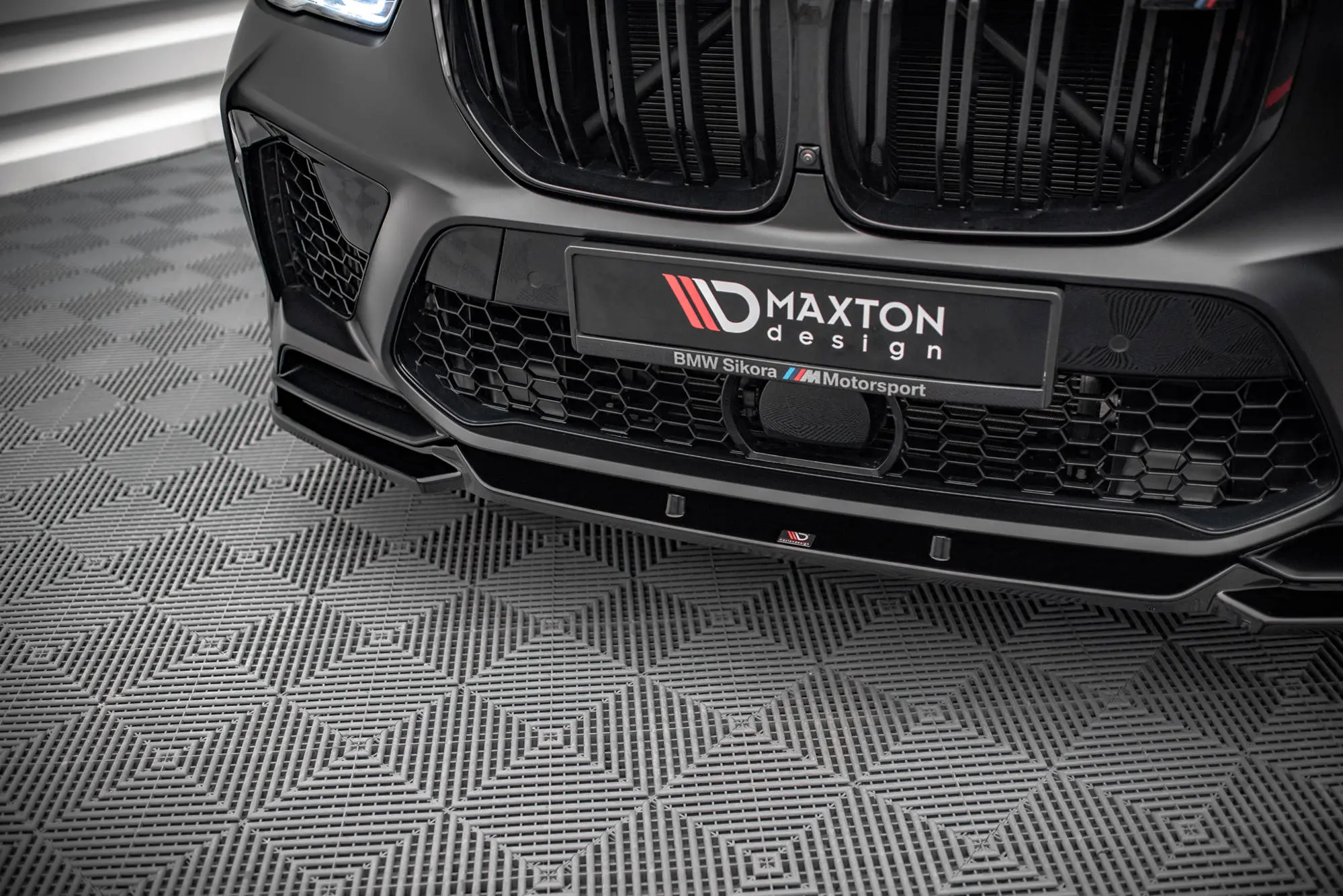 Frontspoiler BMW X5 M (F95) 2018 -> | V.2 Glossy Black Edition – bilde 3