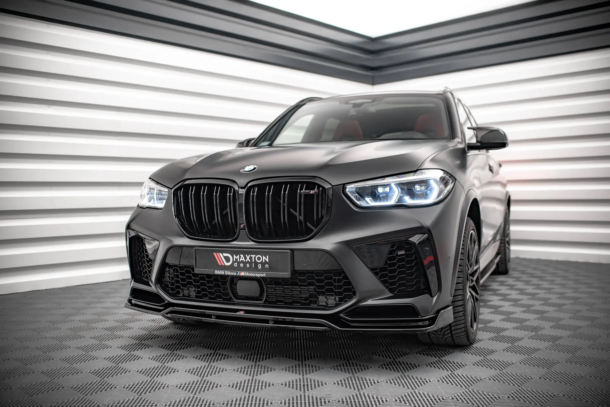 Frontspoiler BMW X5 M (F95) 2018 -> | V.3 Glossy Black Edition – bilde 4