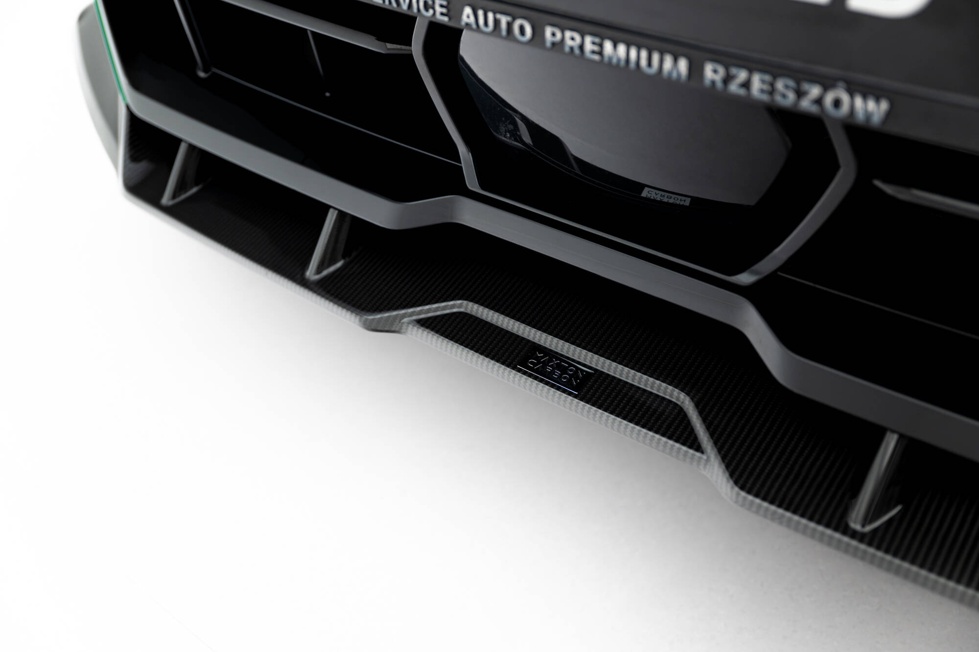 Frontspoiler BMW X5 M (F95) Facelift 2023 -> | Sport Glossy Black Edition – bilde 4