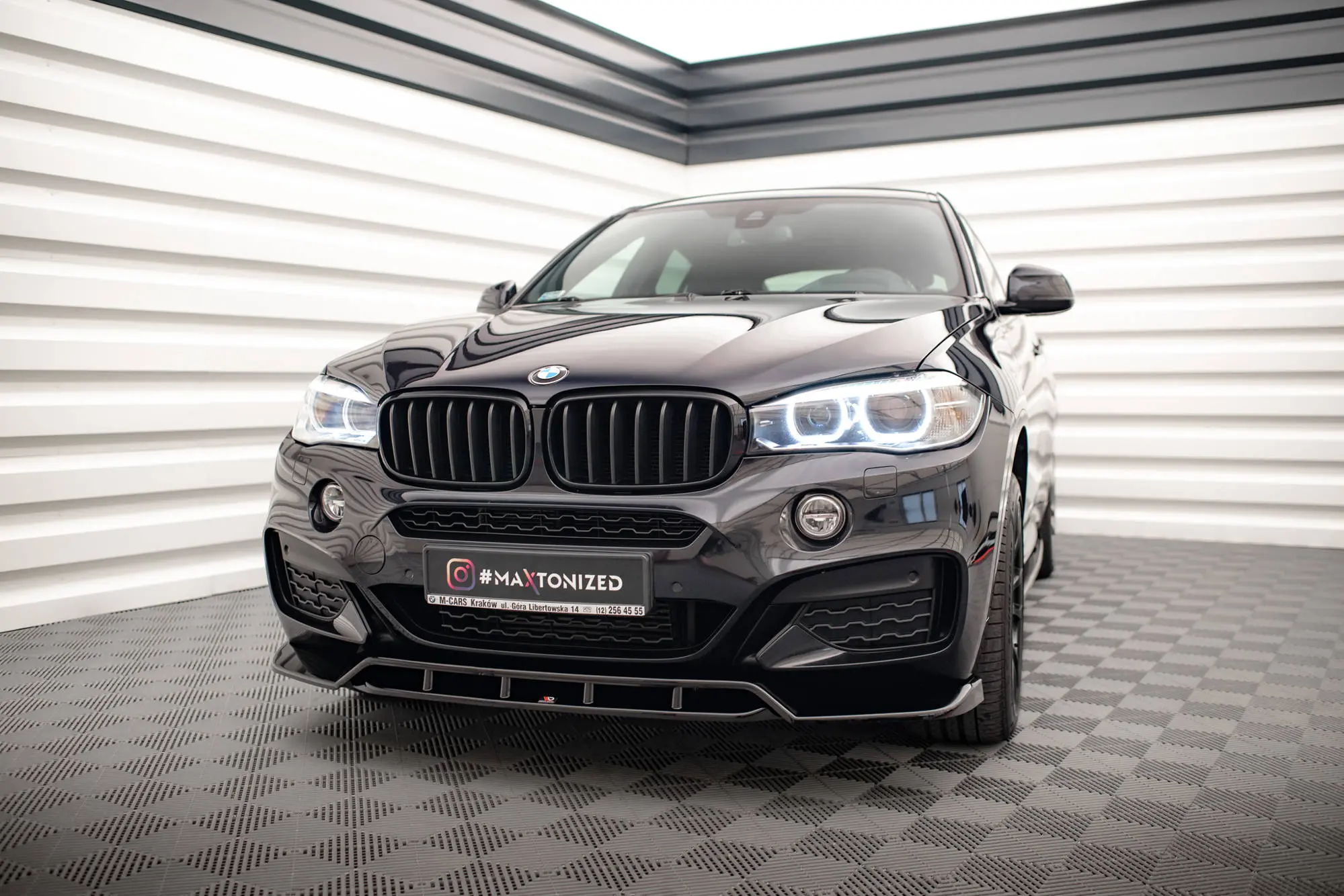 Frontspoiler BMW X6 (F16) M-Pakke 2014 - 2019 | V.2 Glossy Black Edition – bilde 4