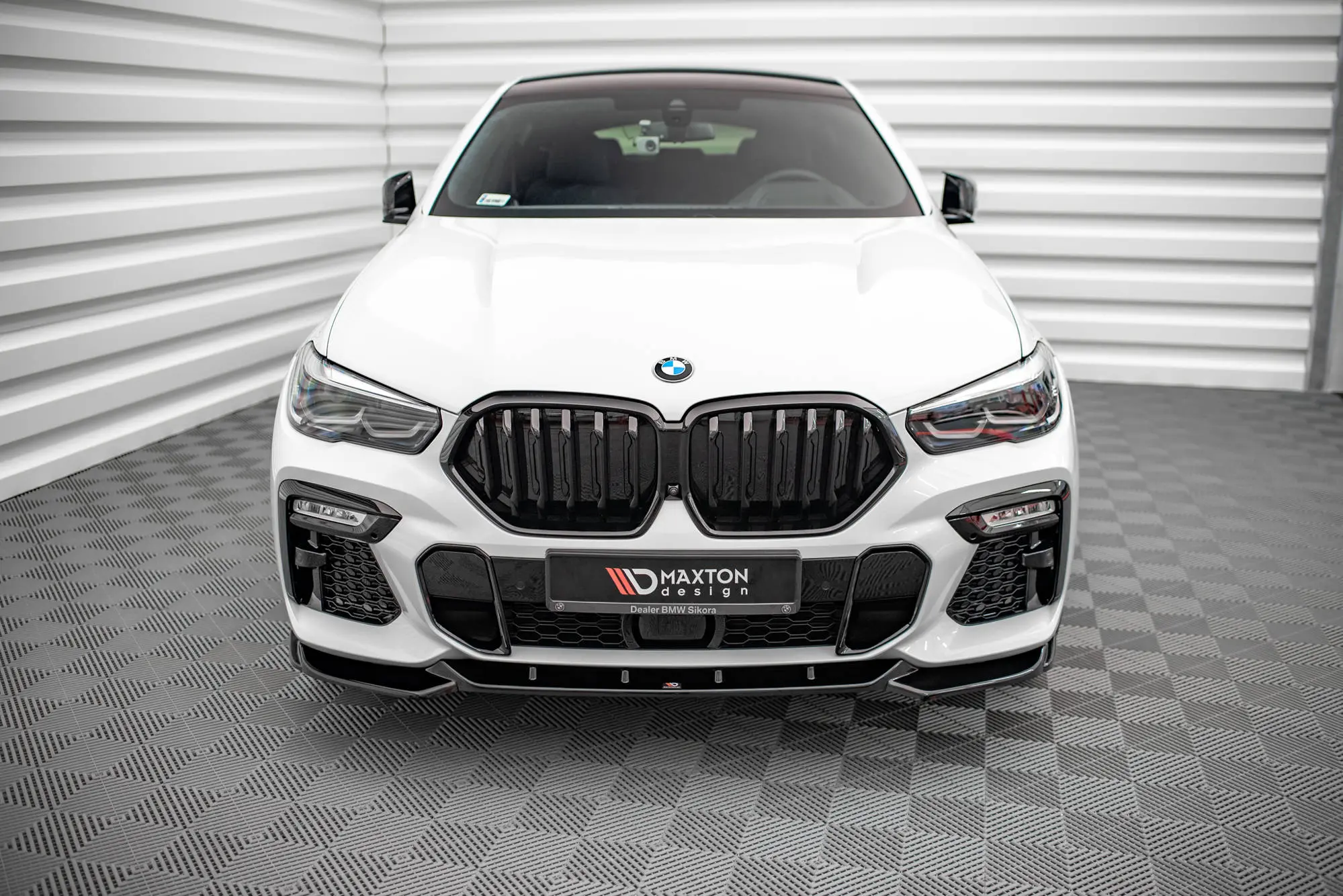 Frontspoiler BMW X6 (G06) M-Pakke 2019 - 2023 | Glossy Black Edition