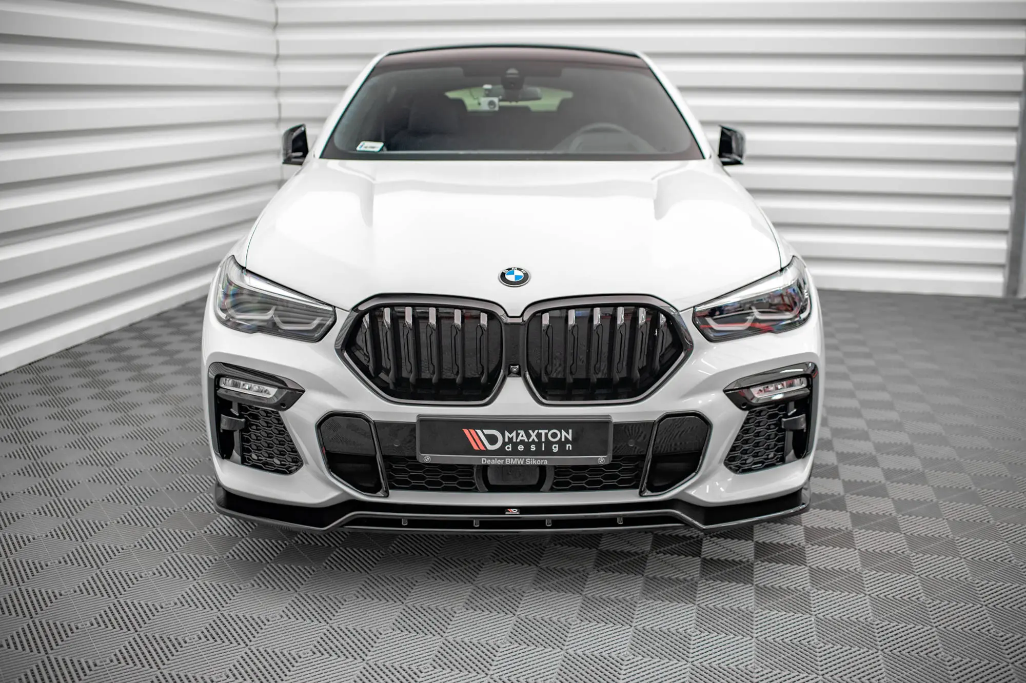 Frontspoiler BMW X6 (G06) M-Pakke 2019 -> | V.2 Glossy Black Edition – bilde 3