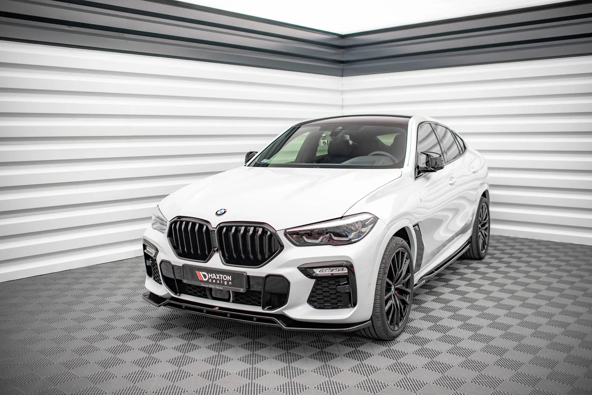 Frontspoiler BMW X6 (G06) M-Pakke 2019 -> | V.2 Glossy Black Edition – bilde 4