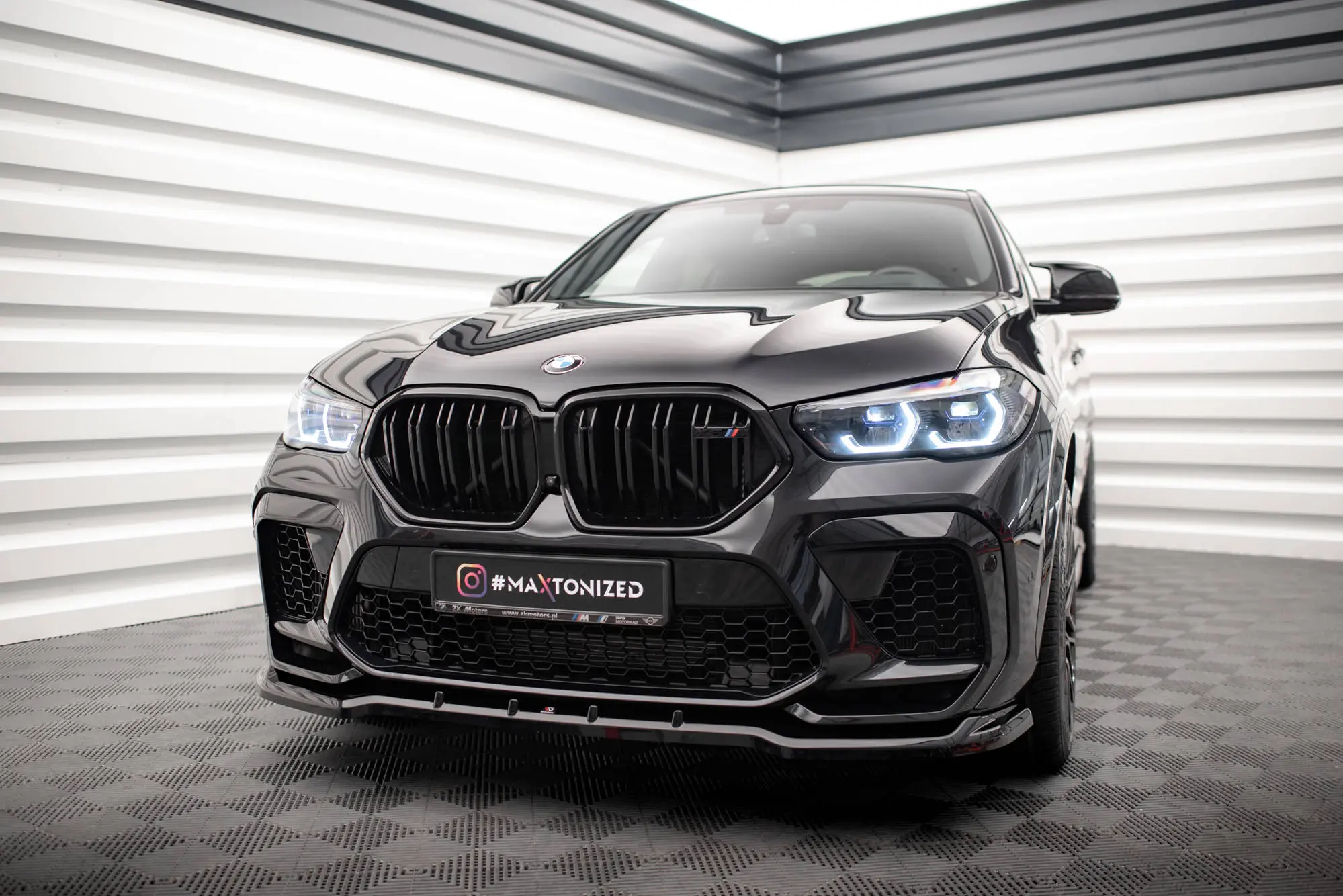 Frontspoiler BMW X6 M (F96) 2020 -> | V.1 Glossy Black Edition
