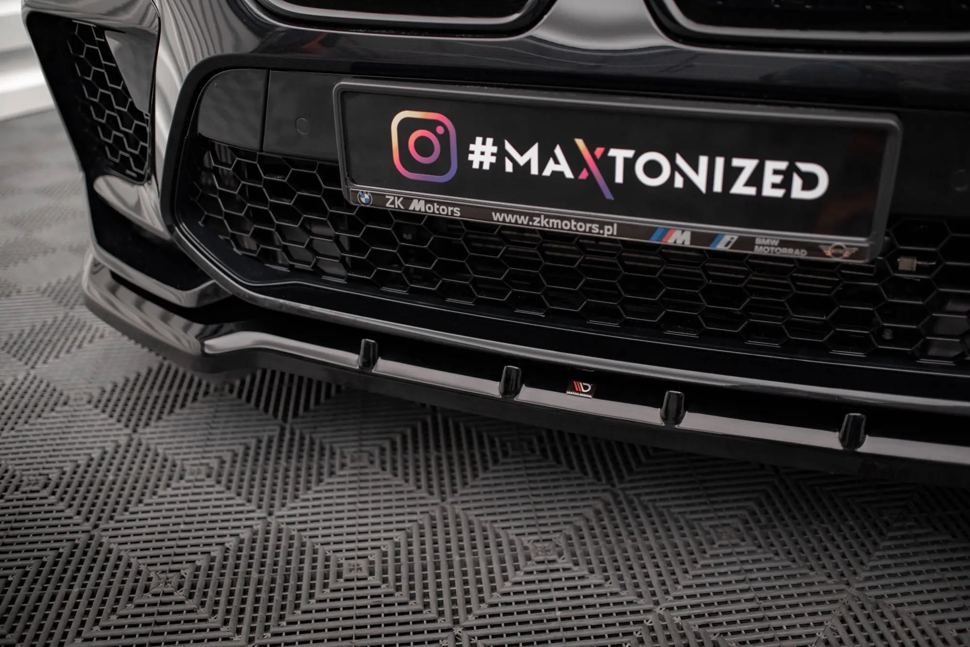 Frontspoiler BMW X6 M (F96) 2020 -> | V.1 Glossy Black Edition – bilde 4