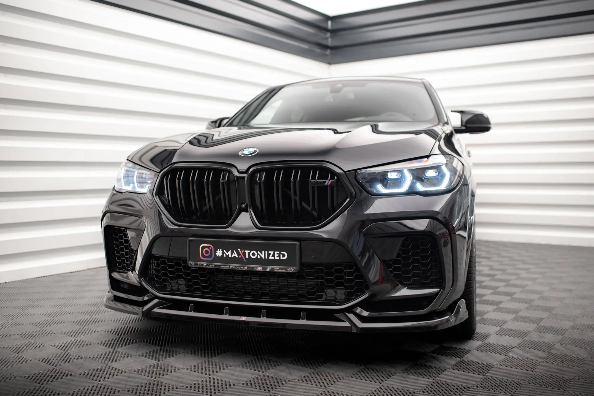 Frontspoiler BMW X6 M (F96) 2020 -> | V.2 Glossy Black Edition – bilde 4