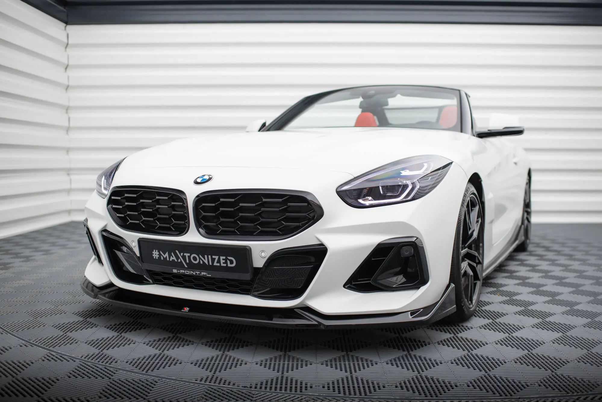Frontspoiler BMW Z4 M40i (G29) / BMW Z4 M-Pakke (G29) facelift 2022 - > | Glossy Black Edition Image 3