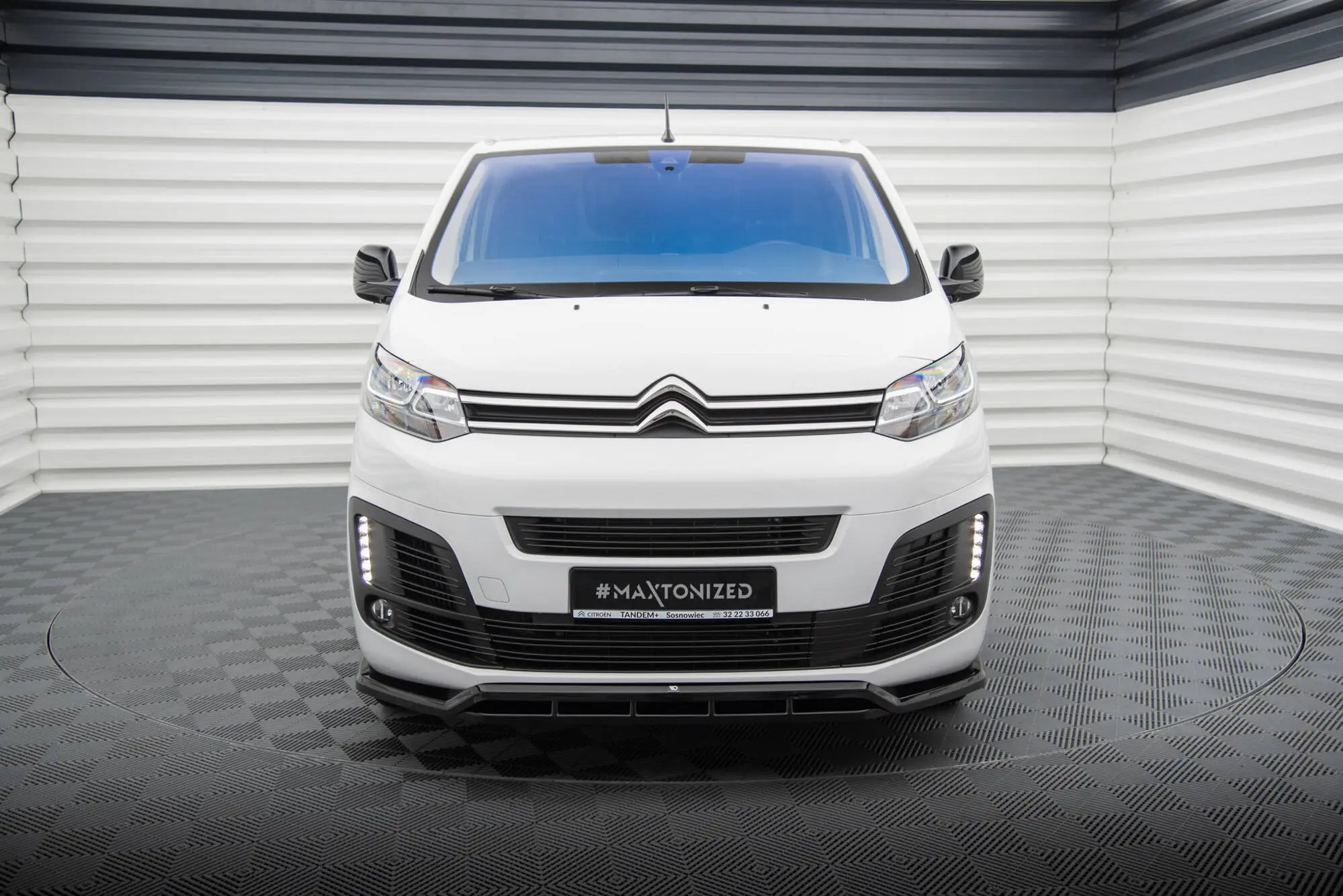 Frontspoiler Citroen Jumpy III 2016 - > | Glossy Black Edition – bilde 3