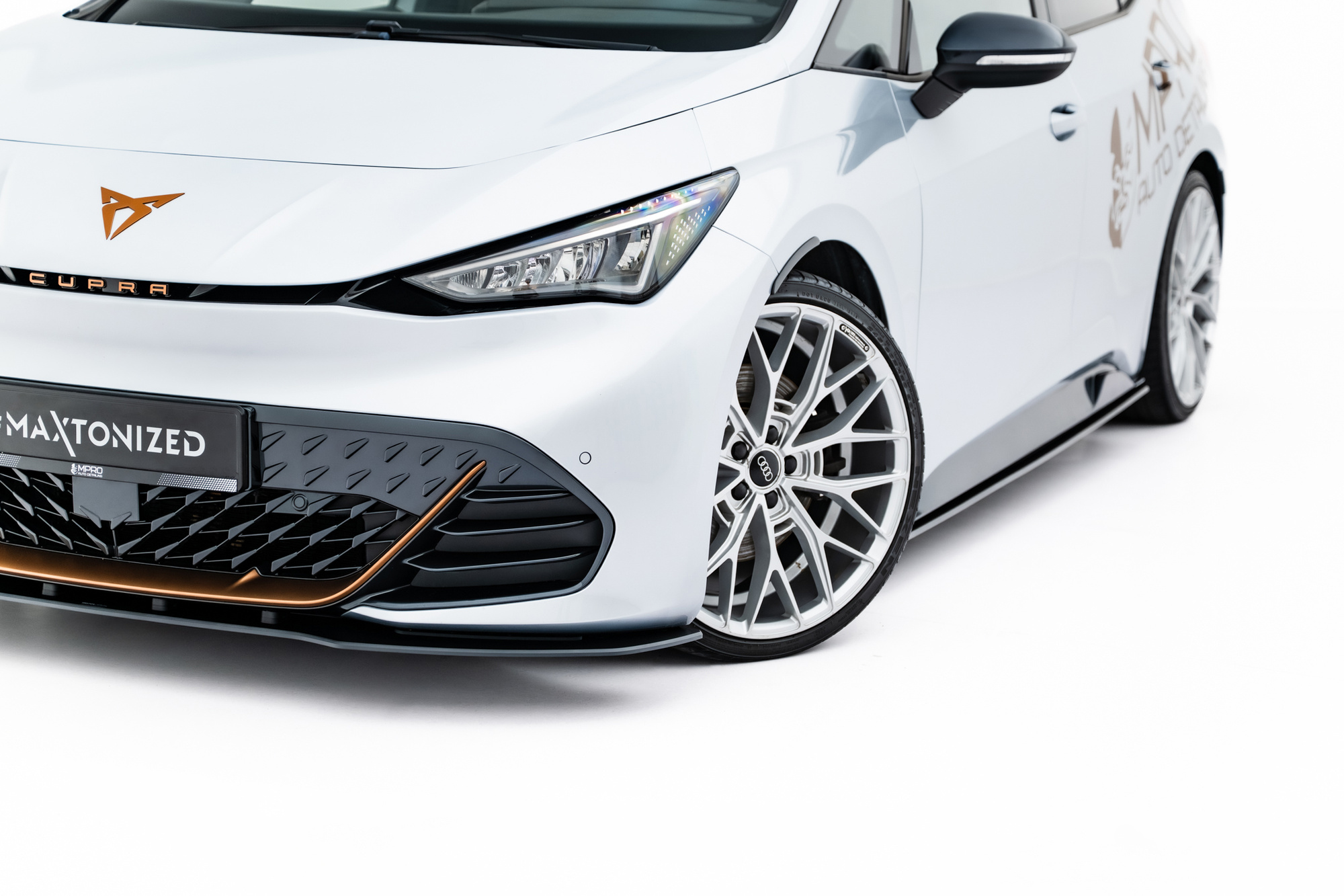 Frontspoiler Cupra Born I 2023 ->  | Sport Glossy Black Edition – bilde 3