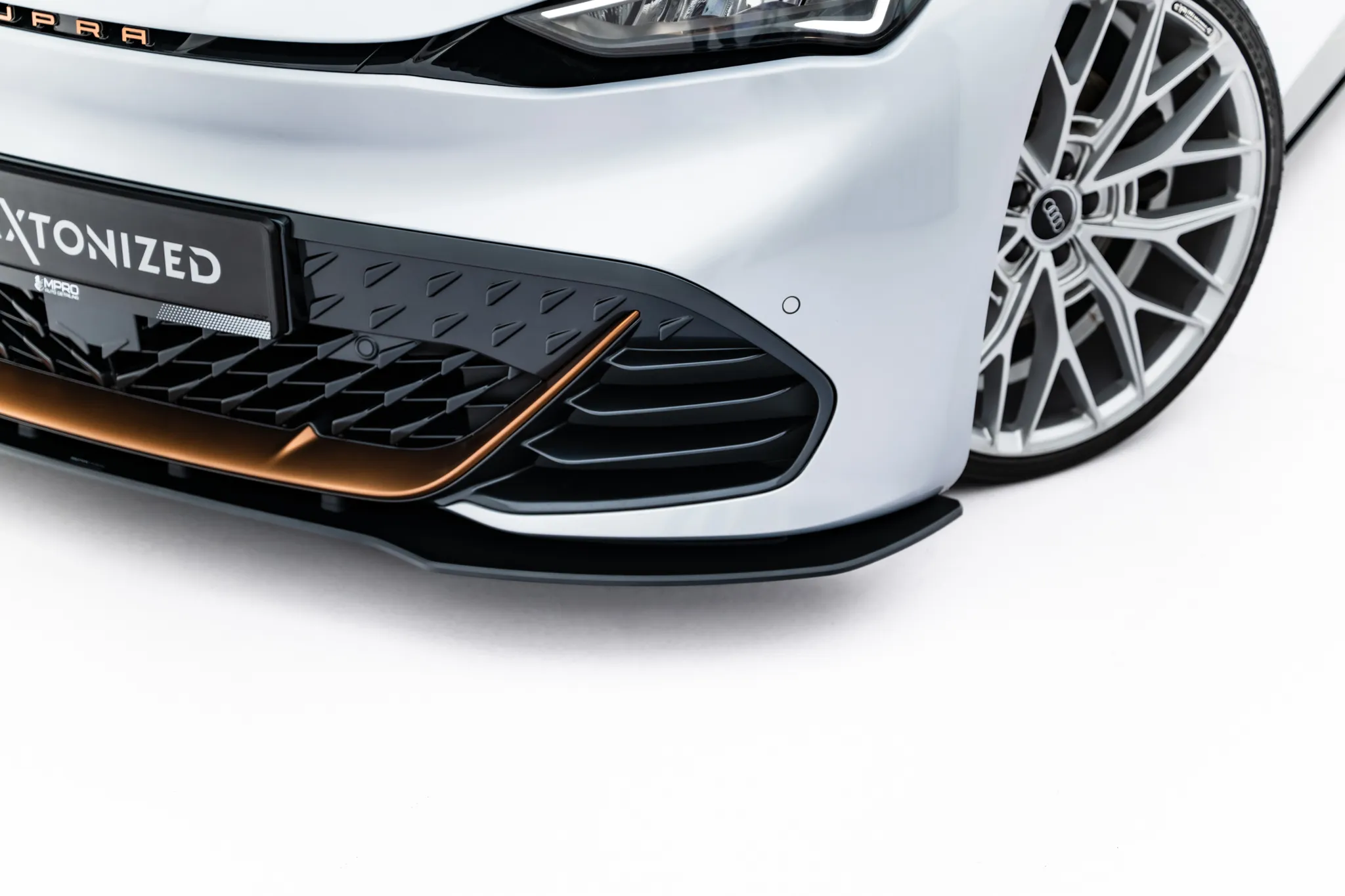 Frontspoiler Cupra Born I 2023 -> | Street Pro Black Edition – bilde 5