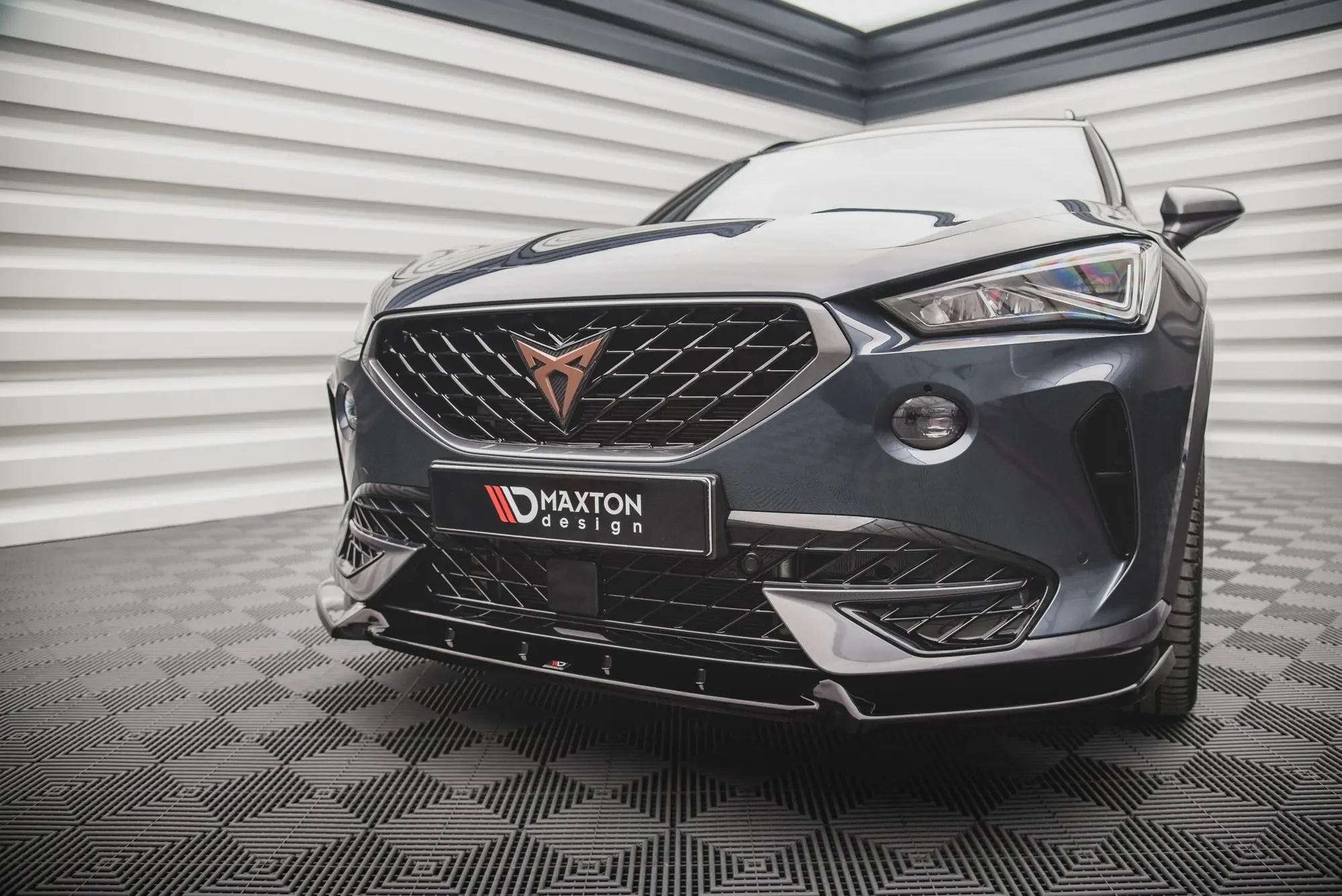 Frontspoiler Cupra Formentor 2020->| V.2 Glossy Black Edition