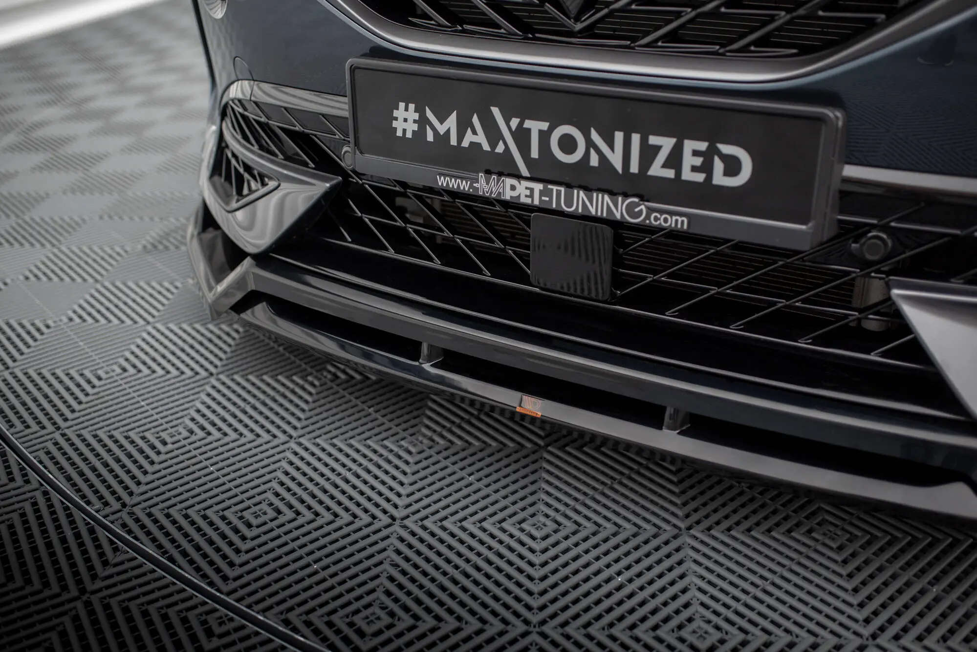 Frontspoiler Cupra Formentor 2020 - > | V.4 Glossy Black Edition Image 1