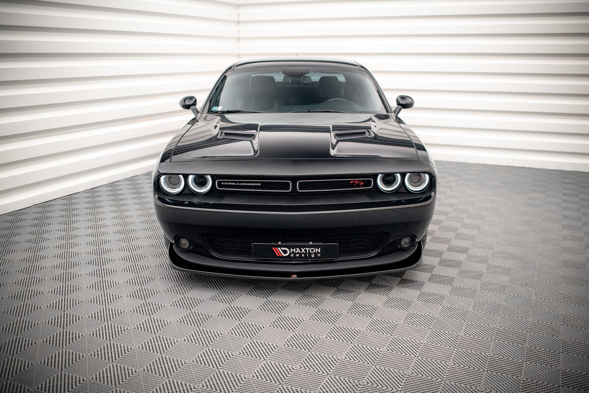 Frontspoiler Dodge Challenger RT mk3 Facelift 2014-> | Glossy Black Edition – bilde 3