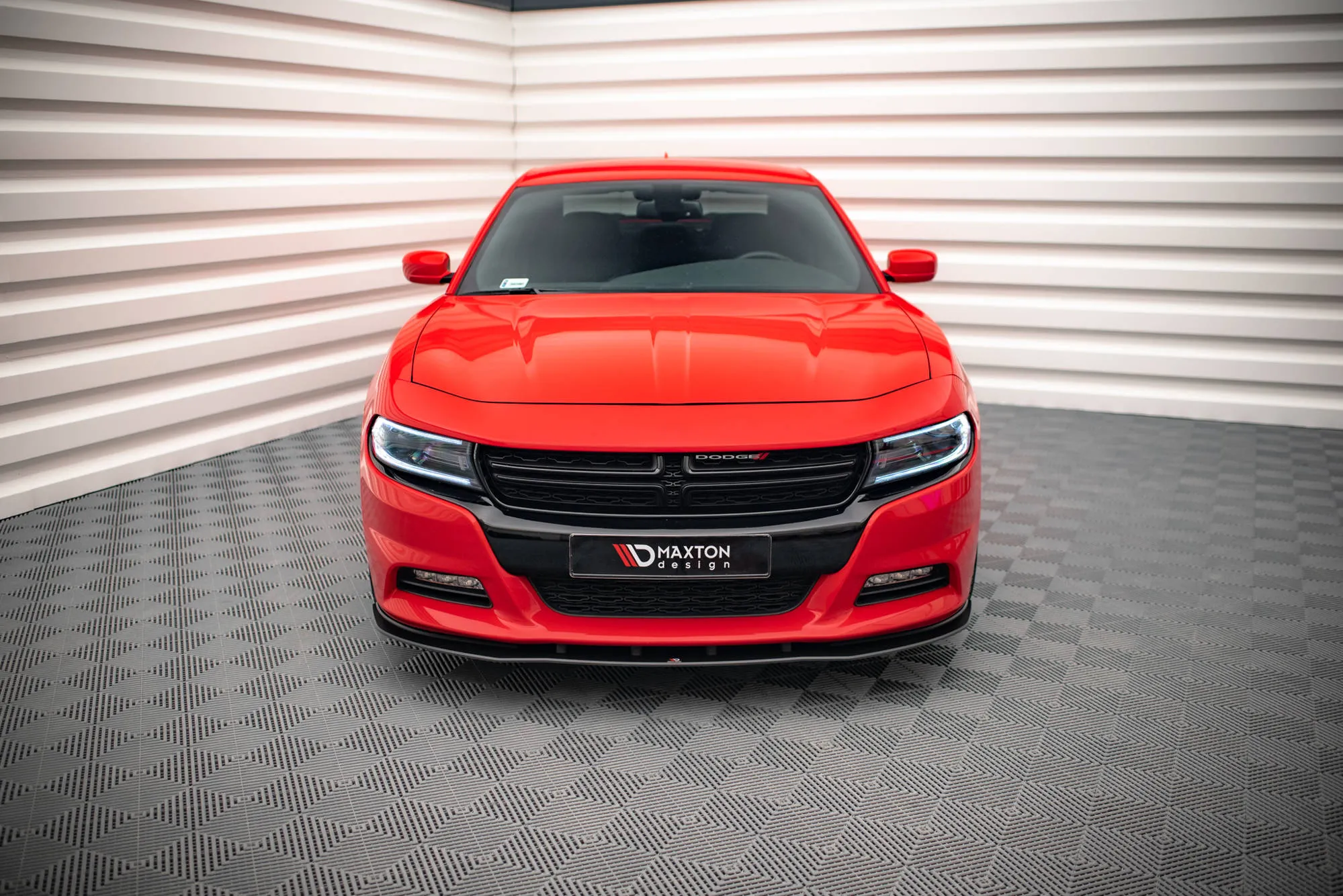 Frontspoiler Dodge Charger RT mk7 Facelift 2014-> | Street Pro Black Edition – bilde 3