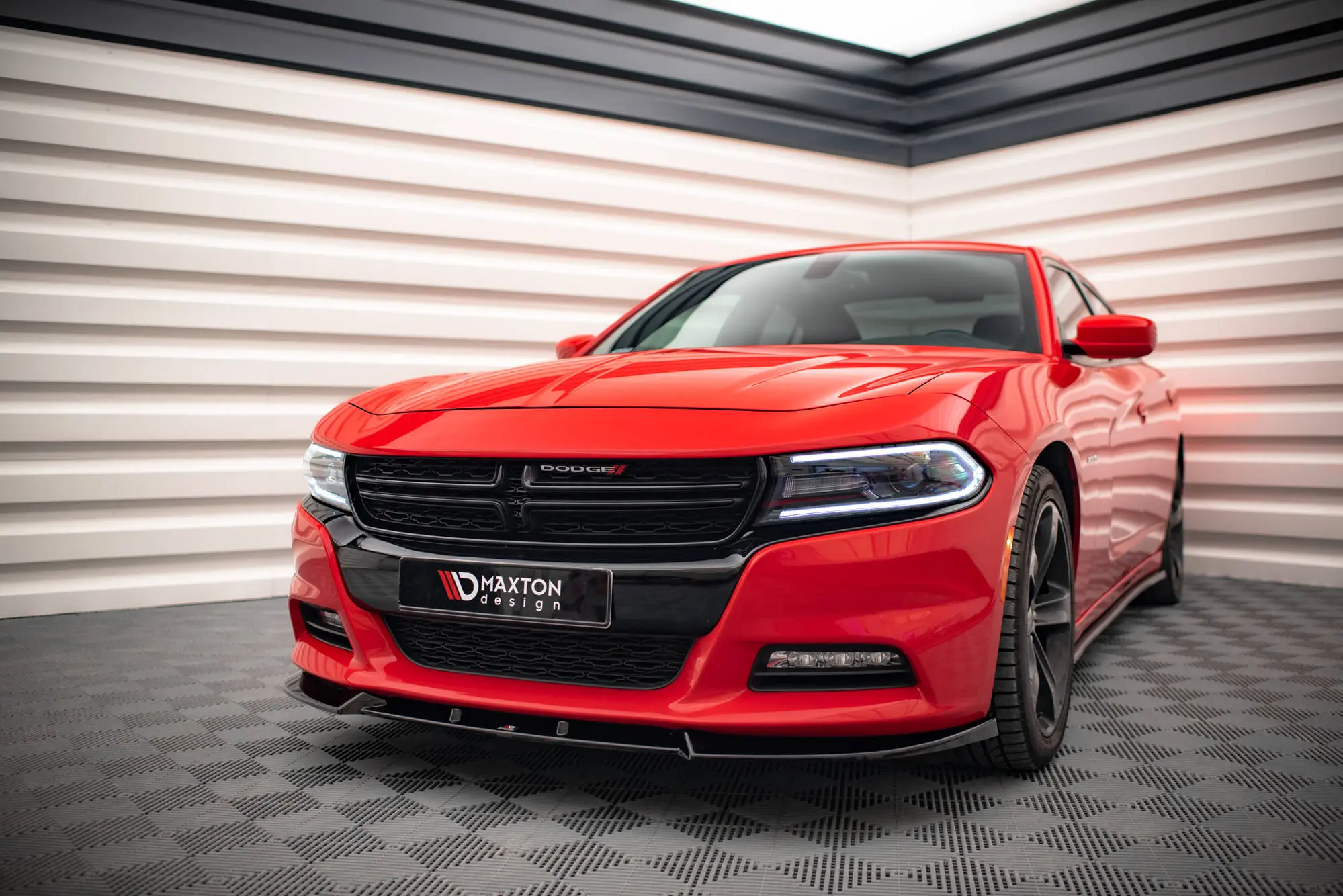 Frontspoiler Dodge Charger RT mk7 Facelift 2014-> | V.1 Glossy Black Edition – bilde 4