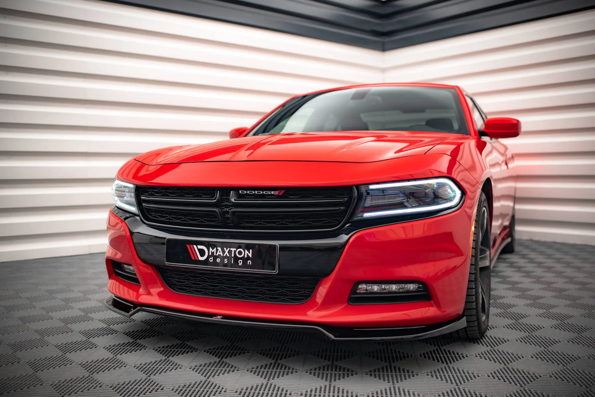 Frontspoiler Dodge Charger RT mk7 Facelift 2014-> | V.2 Glossy Black Edition – bilde 4