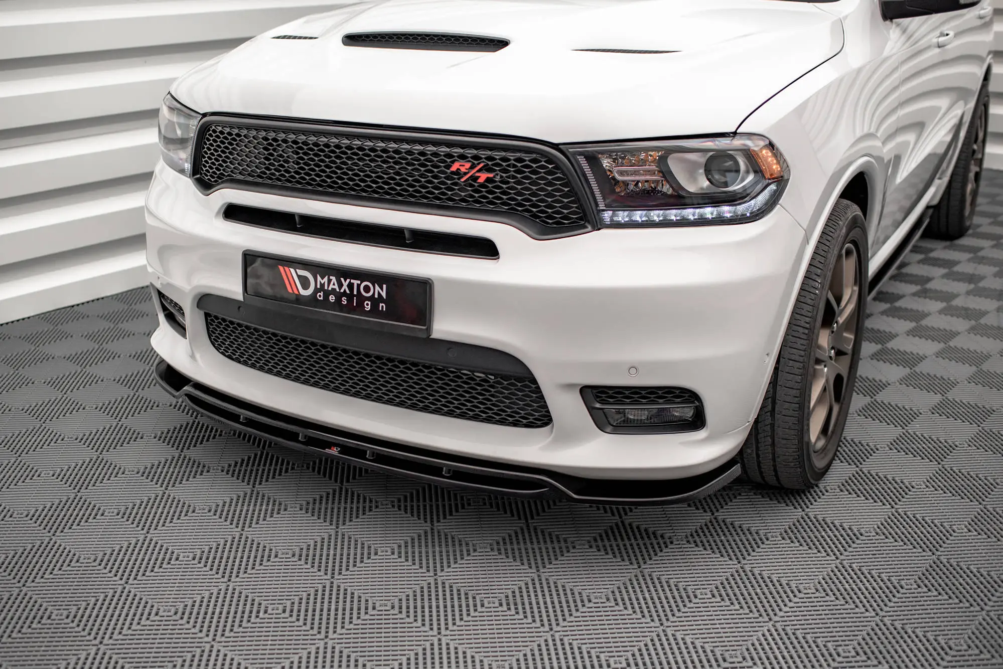 Frontspoiler Dodge Durango III RT Facelift 2018-2020 | V.1 Glossy Black Edition