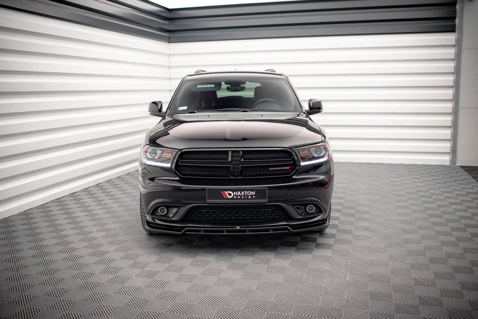 Frontspoiler Dodge Durango mk3 RT 2014-2018 | Glossy Black Edition