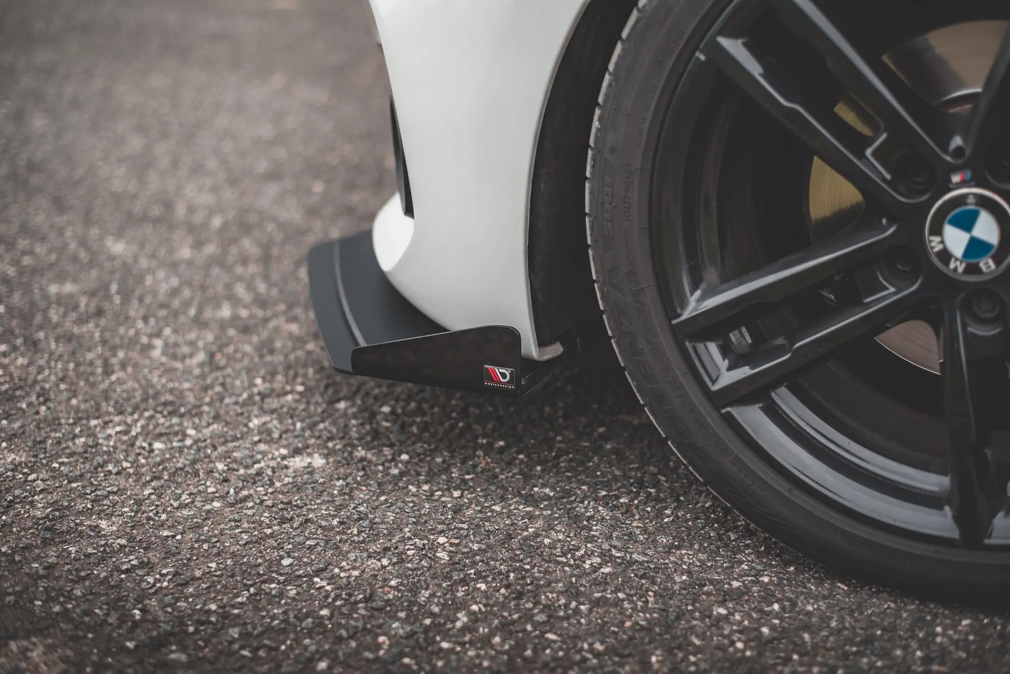 Frontspoiler + Flopper BMW 1 (F20 / F21) M Power LCI 2015 - 2019 / M140i 2017-2019 | V.3 Street Pro Black Edition – bilde 4