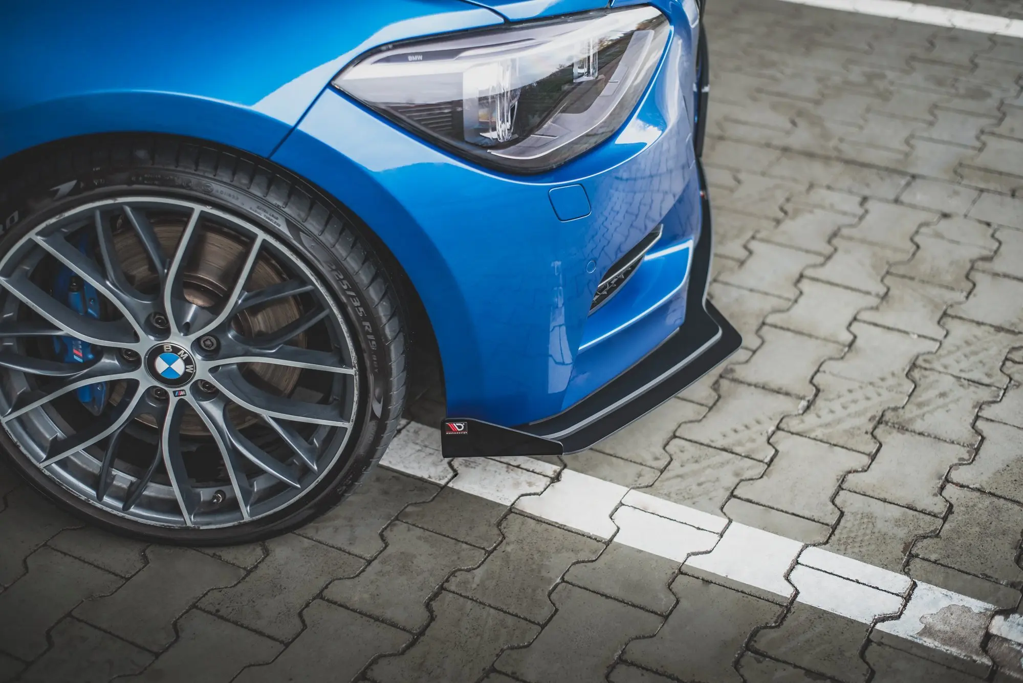 Frontspoiler + Flopper BMW 1 M135i (F20 / F21) 2011-2015 | Street Pro Black Edition – bilde 4
