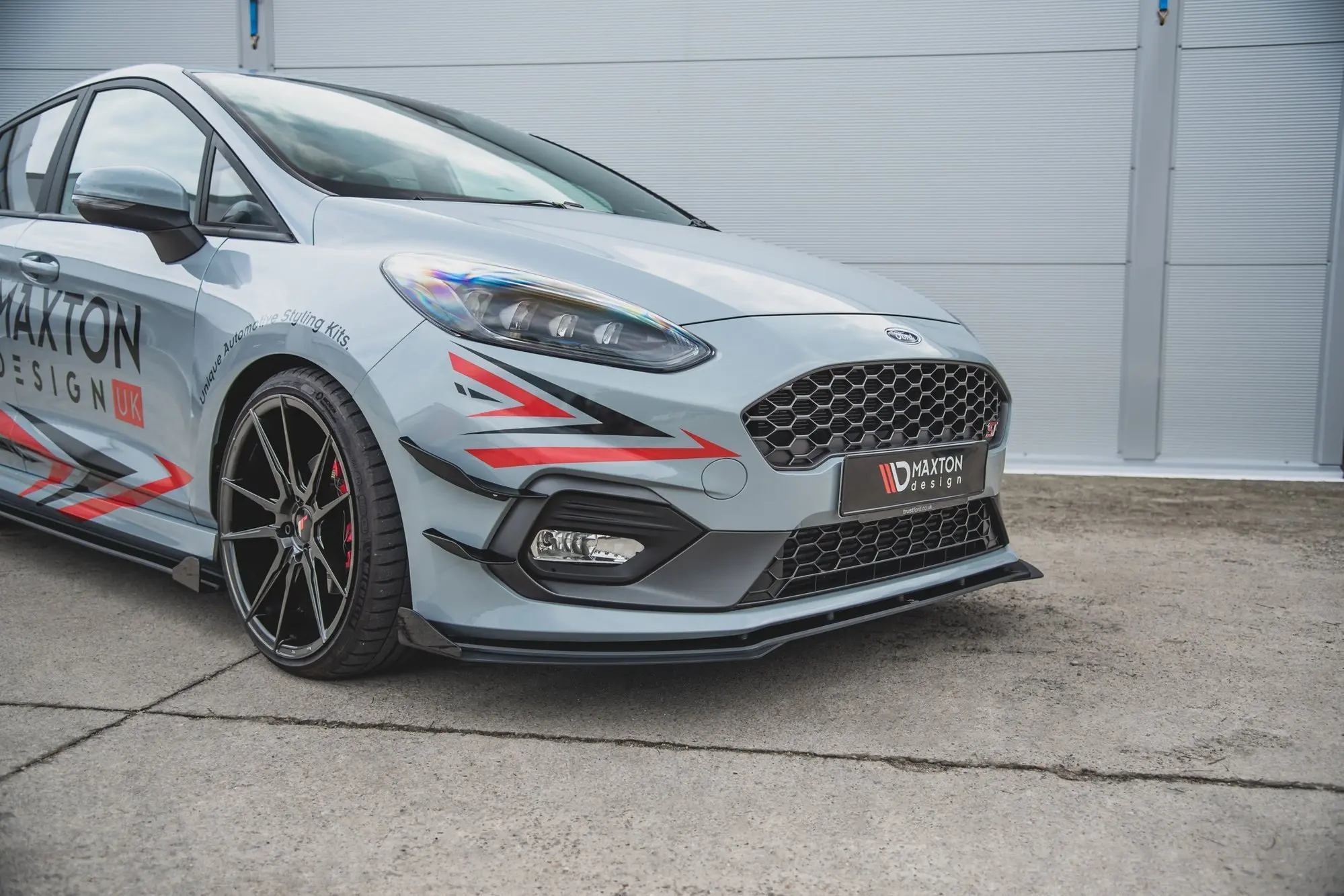 Frontspoiler + Flopper Ford Fiesta Mk7 ST / ST-Line 2016 - 2021 | Racing Durability Black Edition – bilde 3