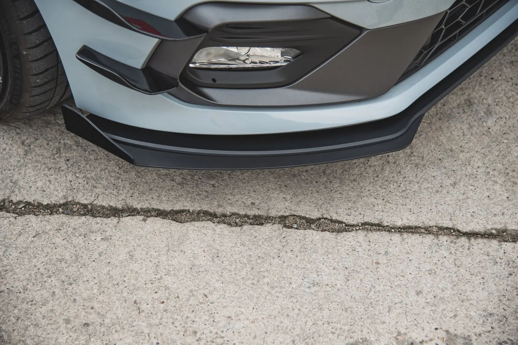 Frontspoiler + Flopper Ford Fiesta Mk7 ST / ST-Line 2016 - 2021 | Racing Durability Black Edition – bilde 4
