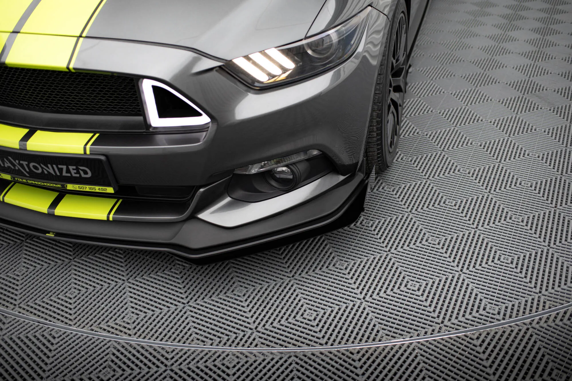 Frontspoiler + Flopper Ford Mustang GT VI 2014 - 2017 | Street Pro Black Edition – bilde 4