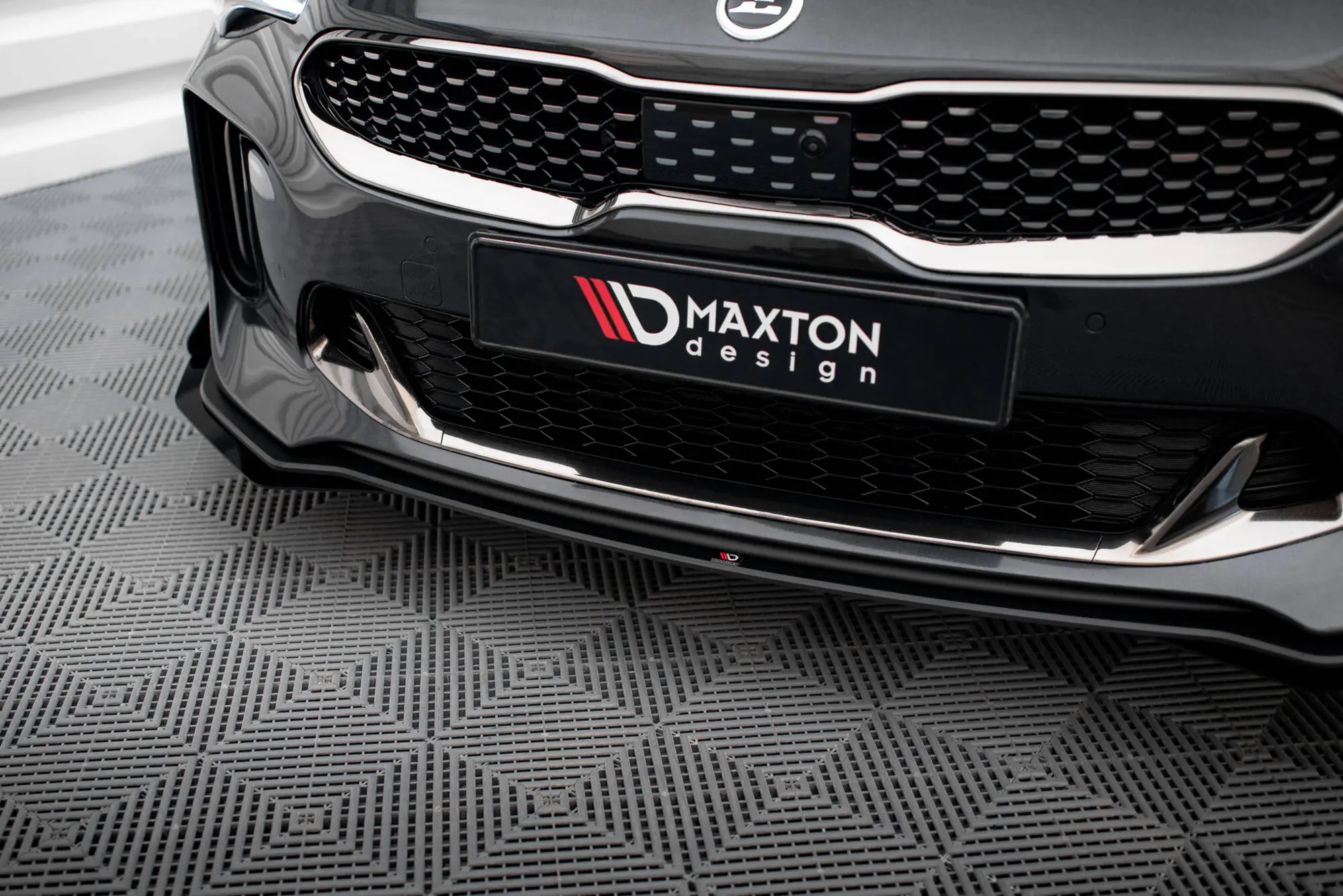 Frontspoiler + flopper Kia Stinger GT / GT-Line 2017 - 2023 | Street Pro Black Edition – bilde 5