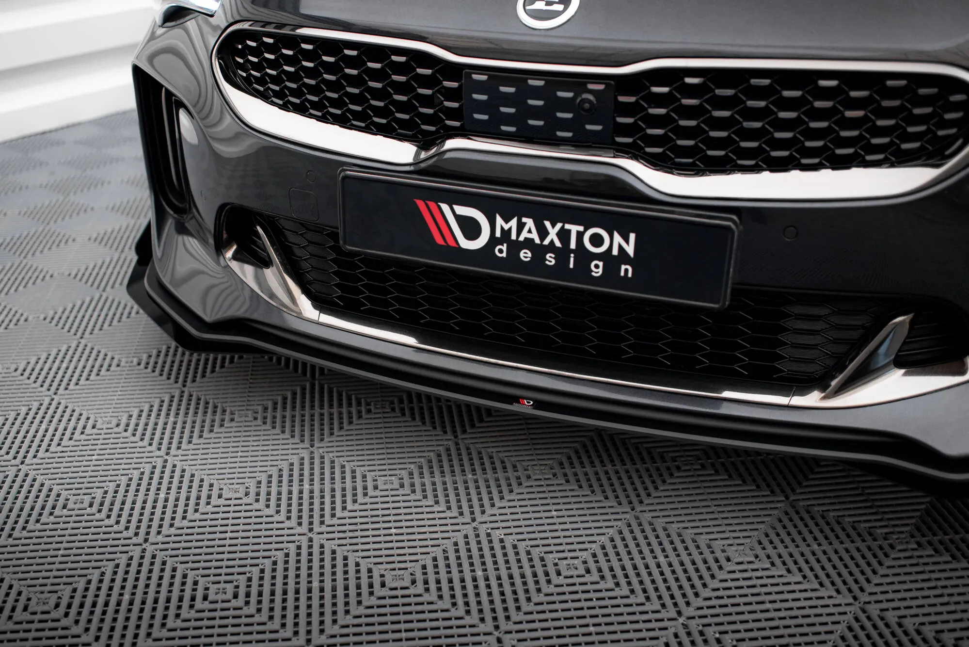 Frontspoiler + Flopper Kia Stinger GT / GT-Line 2017 - 2023 | Street Pro Black Edition – bilde 4