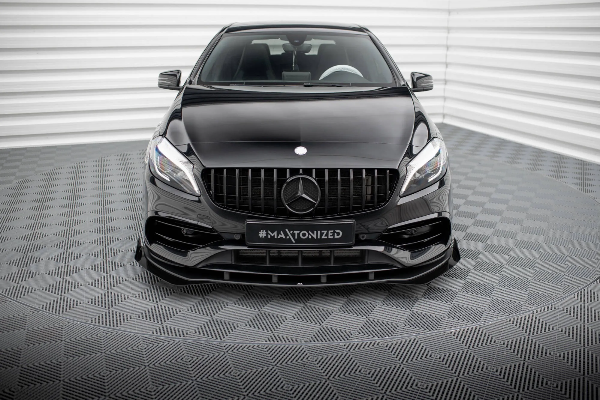 Frontspoiler + Flopper Mercedes-Benz A (W176) AMG-Line facelift 2015 -2018 | Street Pro Black Edition – bilde 2