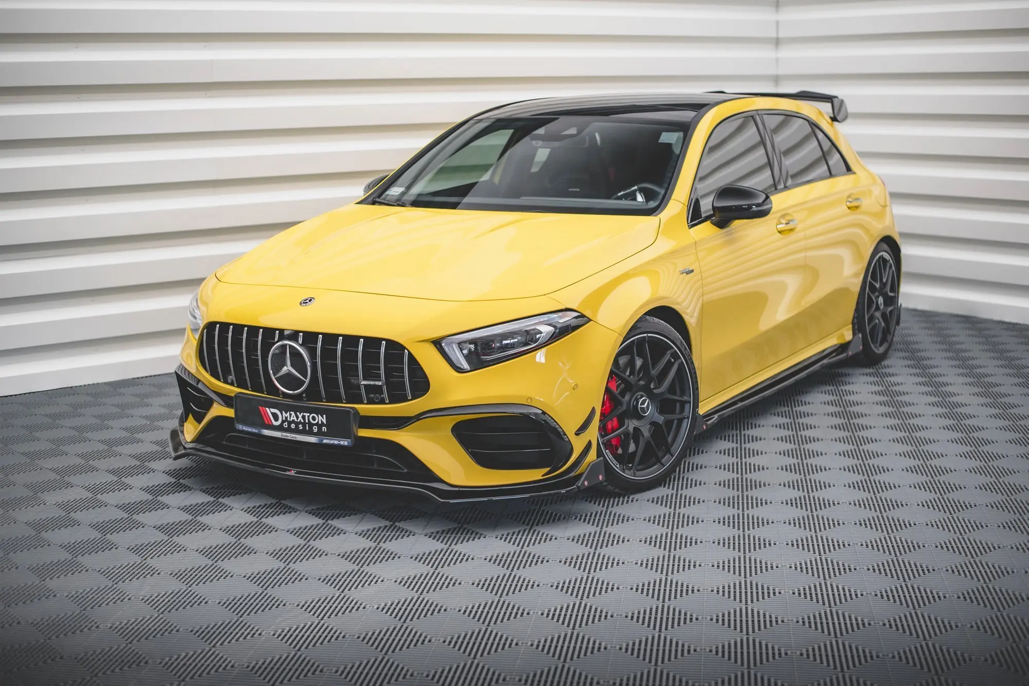 Frontspoiler + flopper Mercedes-Benz AMG 45 S (W177 / V177) Aero Pack 2019-> | V.3  Glossy Black Edition