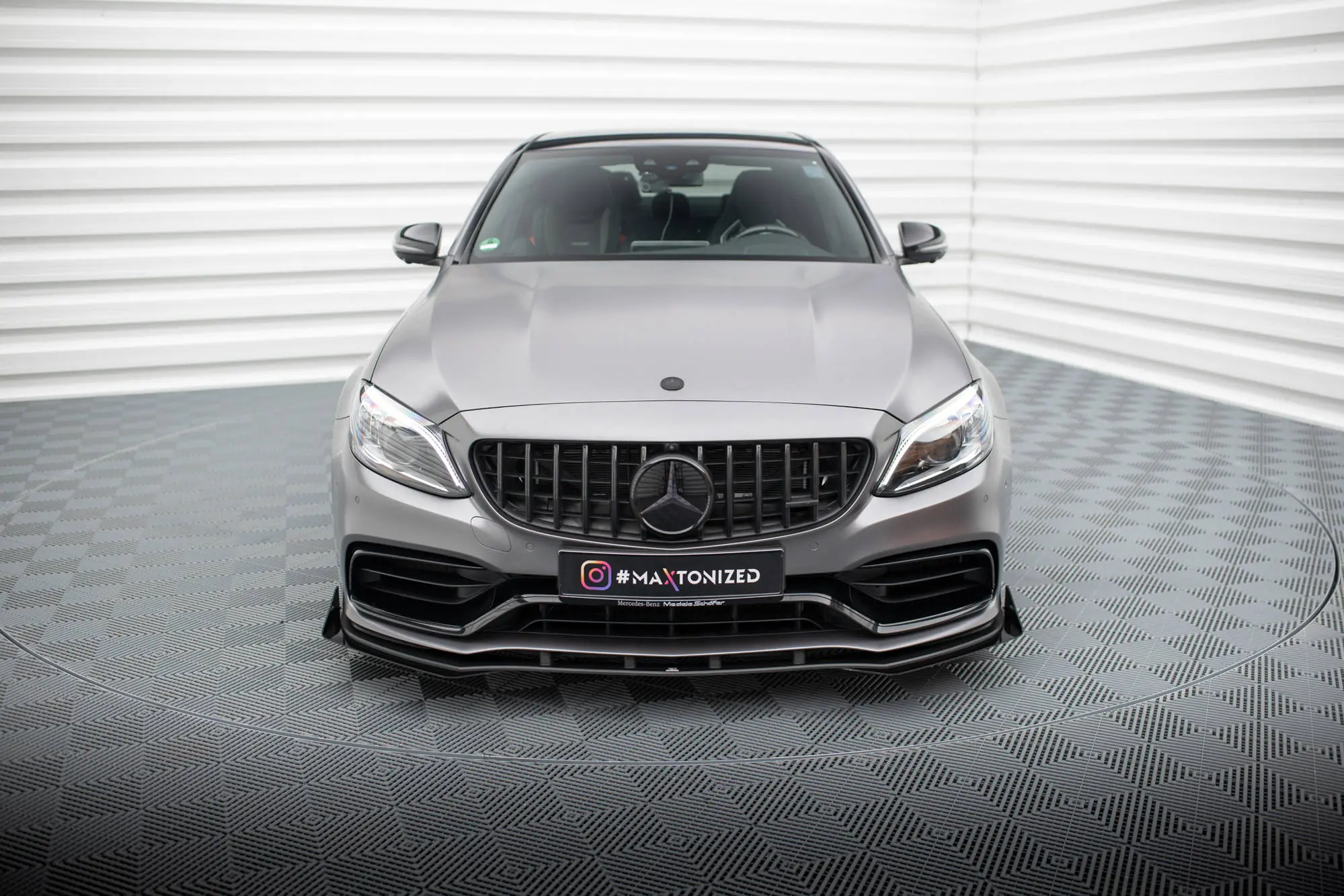 Frontspoiler + flopper Mercedes-Benz C63 AMG (W205 / S205) facelift 2018 - 2021 | Street Pro Black Edition