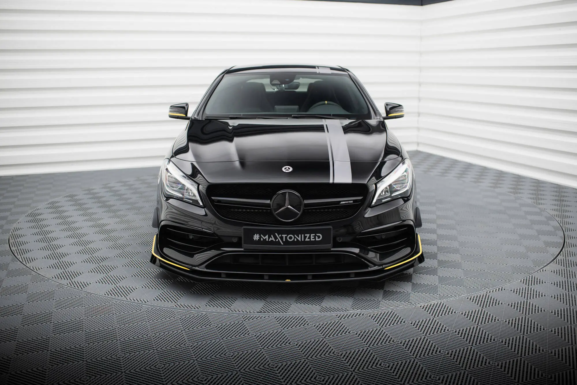 Frontspoiler + flopper Mercedes-Benz CLA 45 Aero AMG (C117) facelift 2017 - 2019 | Street Pro Black Edition – bilde 4
