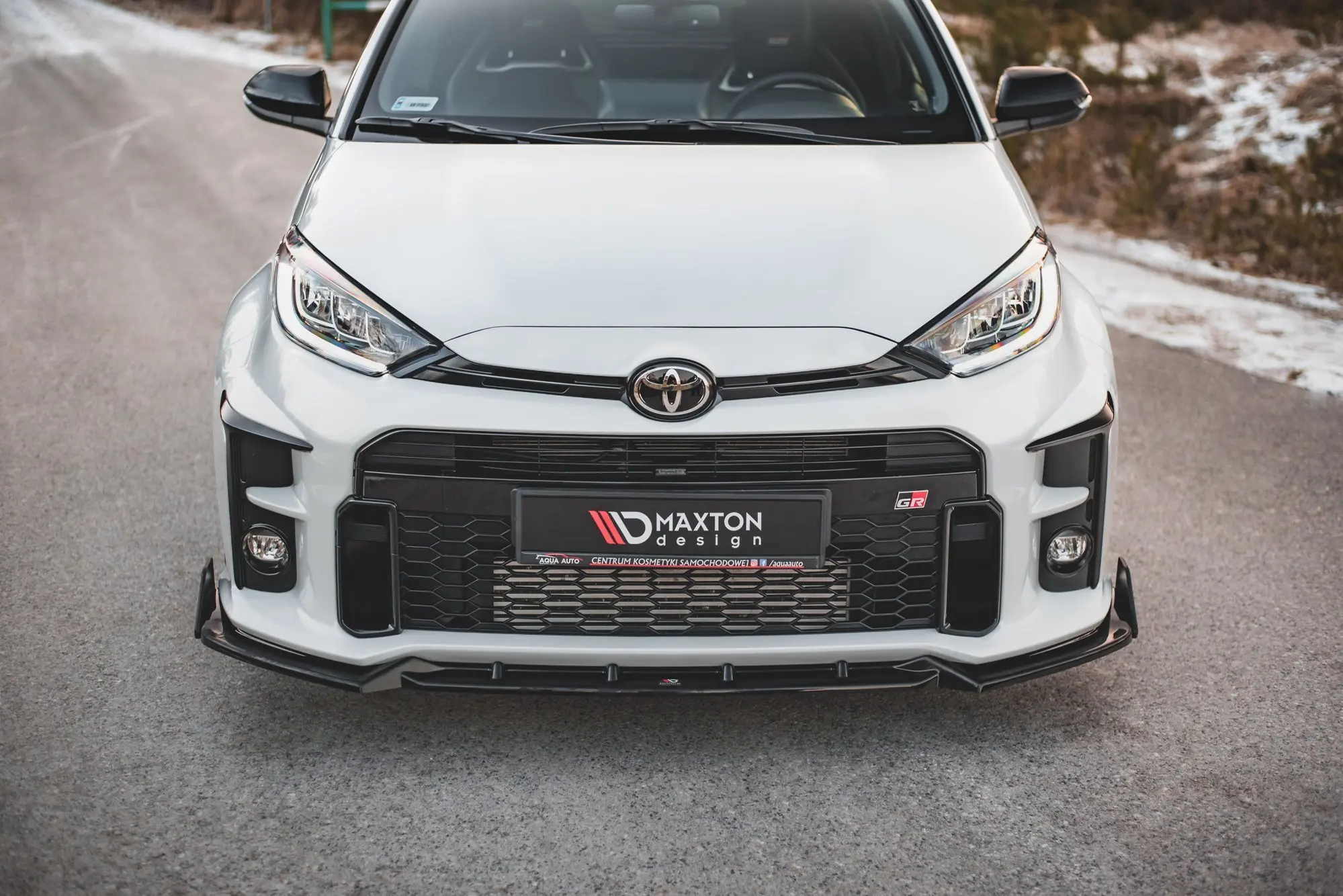 Frontspoiler + Flopper Toyota Yaris IV GR 2020-> | V.2 Glossy Black Edition – bilde 2