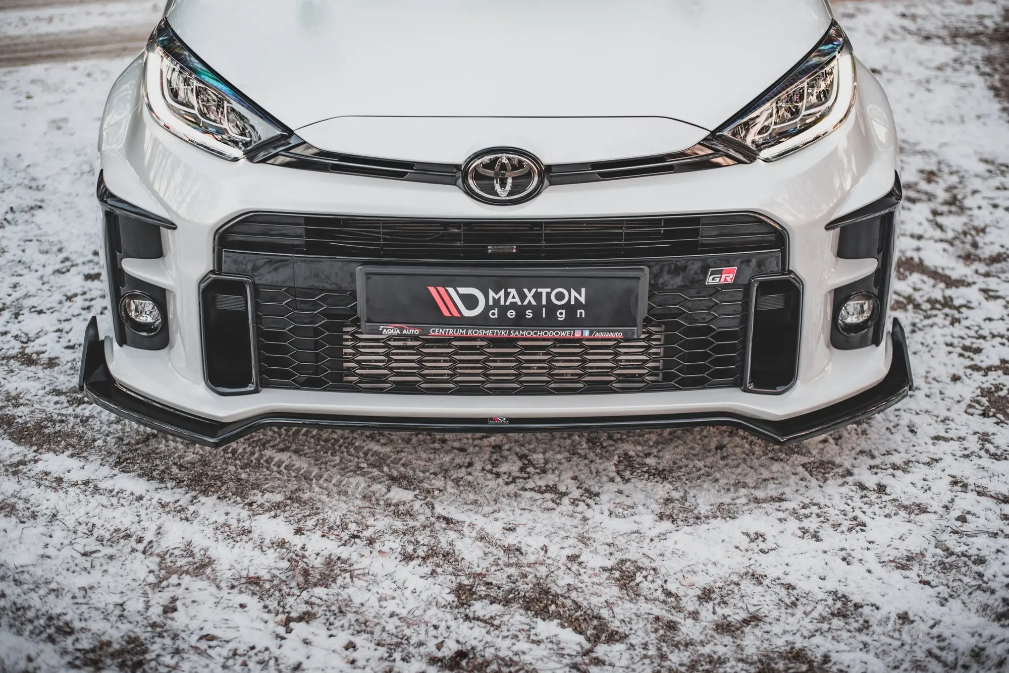 Frontspoiler + Flopper Toyota Yaris IV GR 2020-> | V.3 Glossy Black Edition – bilde 2