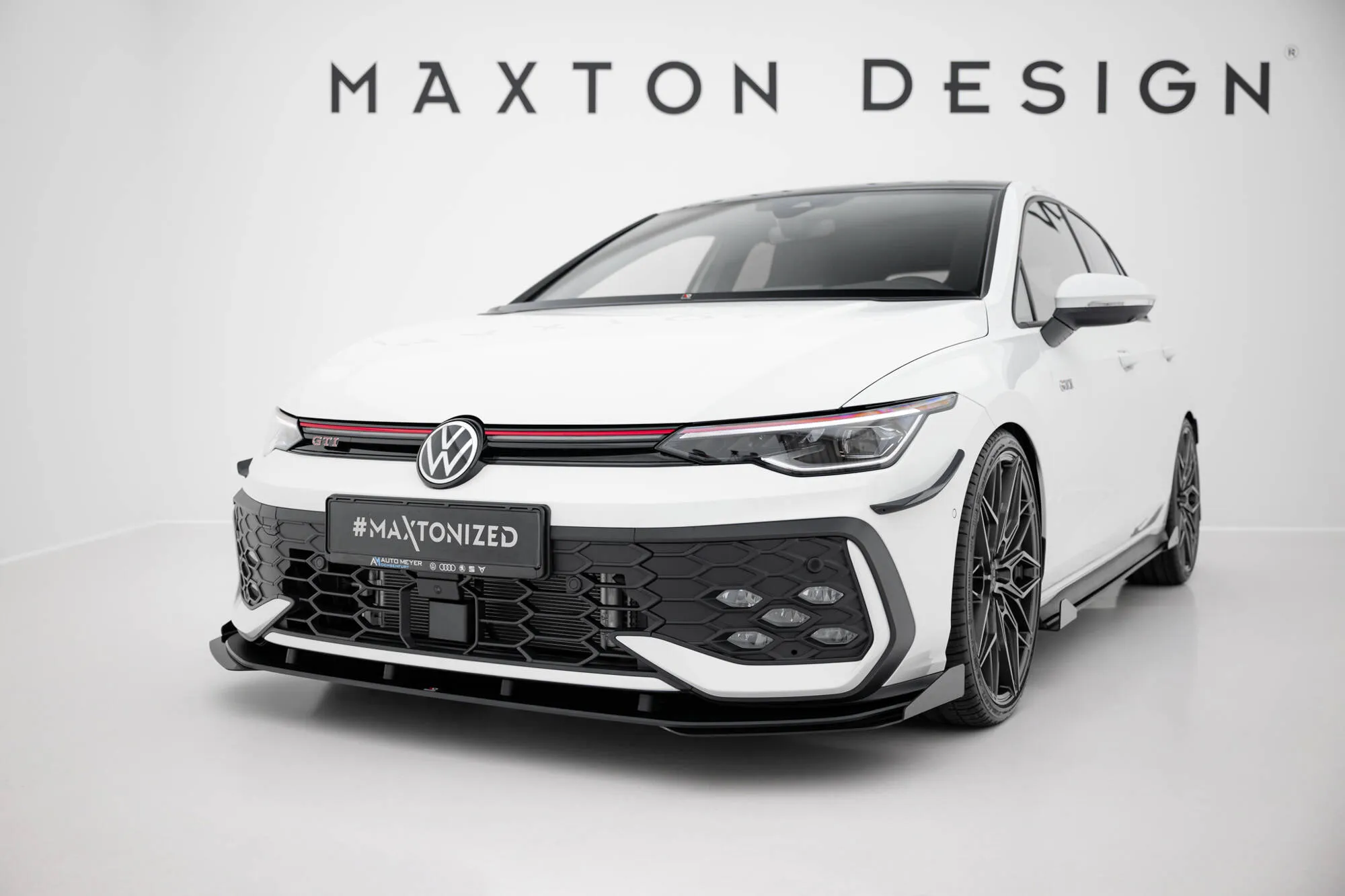 Frontspoiler + Flopper Volkswagen Golf (R-Line/GTI/GTE) VIII Facelift 2024 - | Street Pro Black Edition