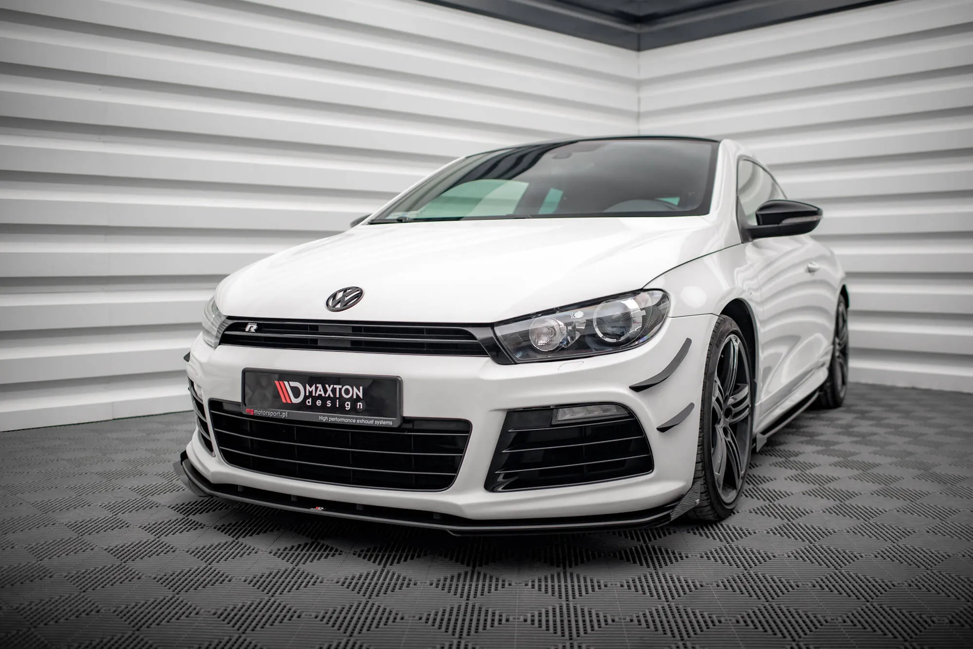 Frontspoiler + Flopper VW Scirocco R mk3 2008 - 2014 | Street Pro Black Edition