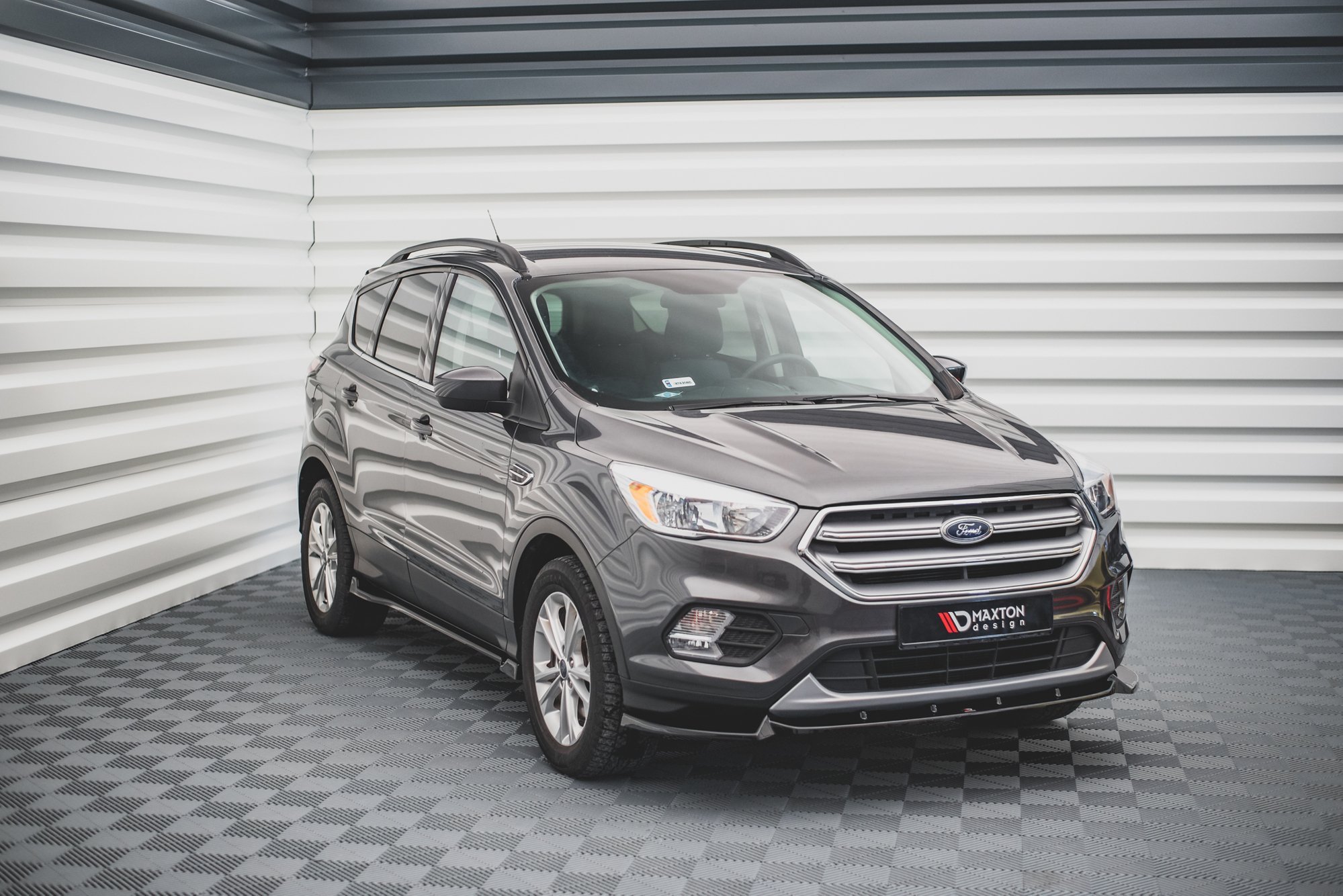 Frontspoiler Ford Escape III 2012-2019 | Glossy Black Edition – bilde 3