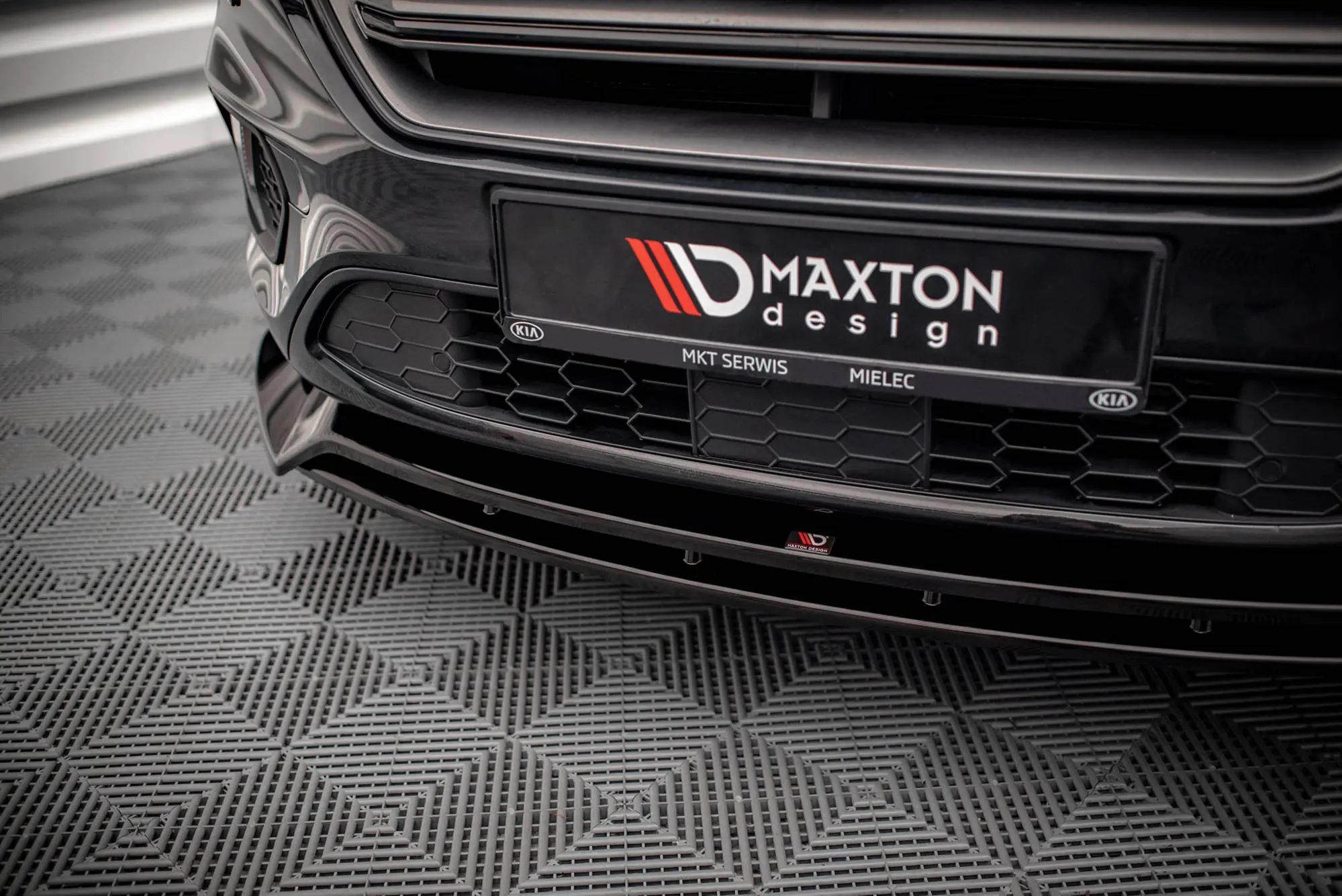Frontspoiler Ford Escape III ST-Line 2012-2019 | V.1 Glossy Black Edition – bilde 3