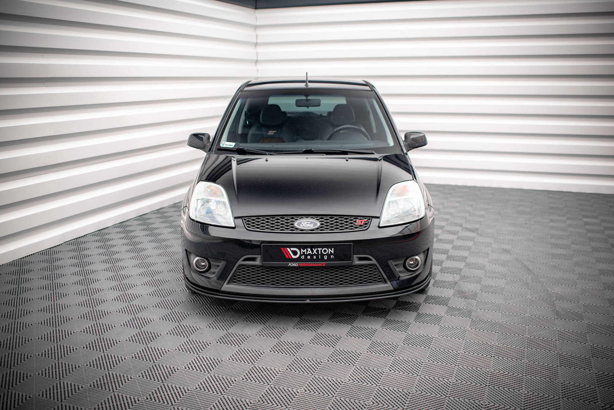 Frontspoiler Ford Fiesta Mk5 ST 2005 - 2008 | V.1 Street Pro Black Edition – bilde 3